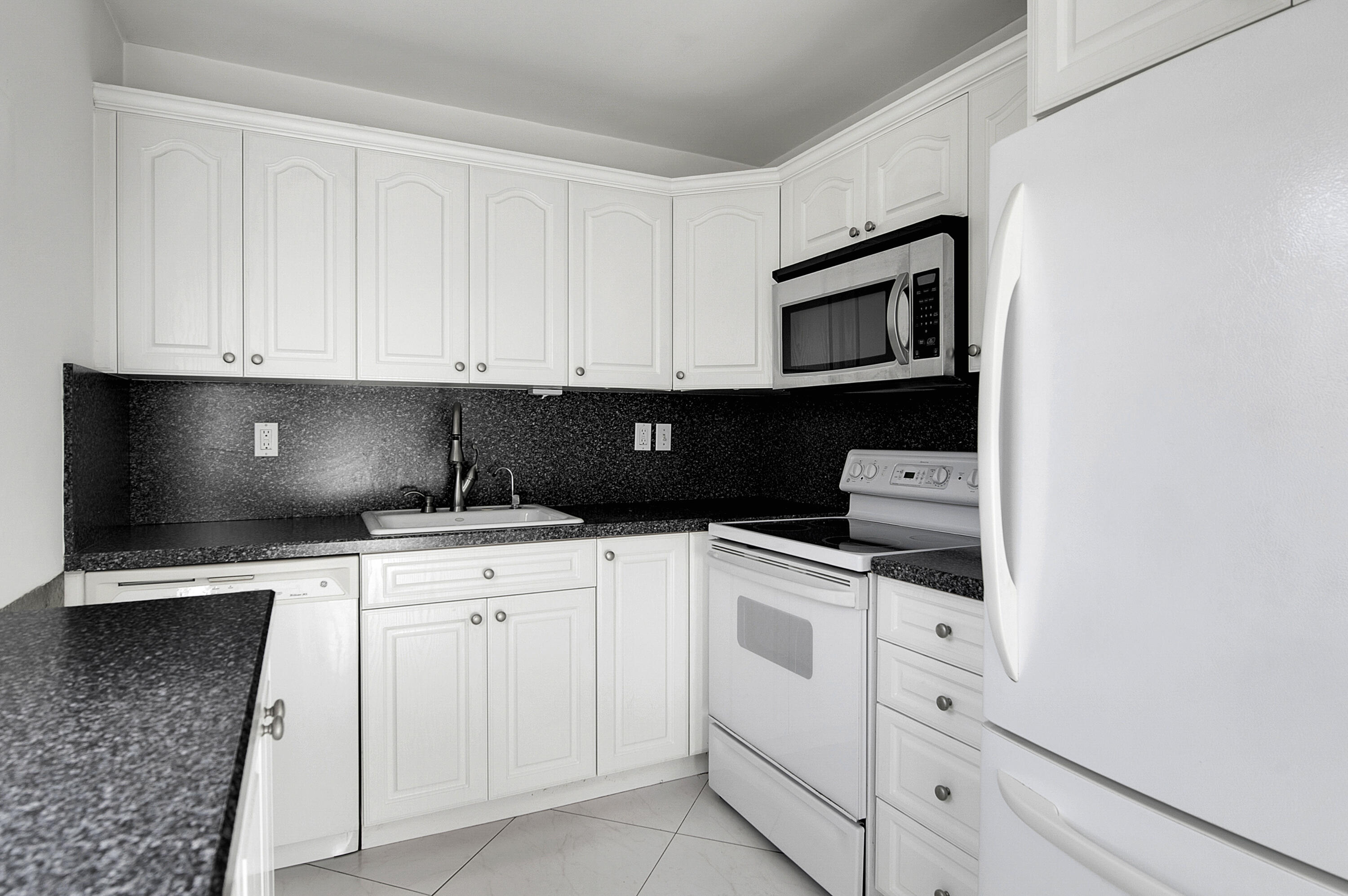 KINGS POINT NORMANDY CONDOS - Residential