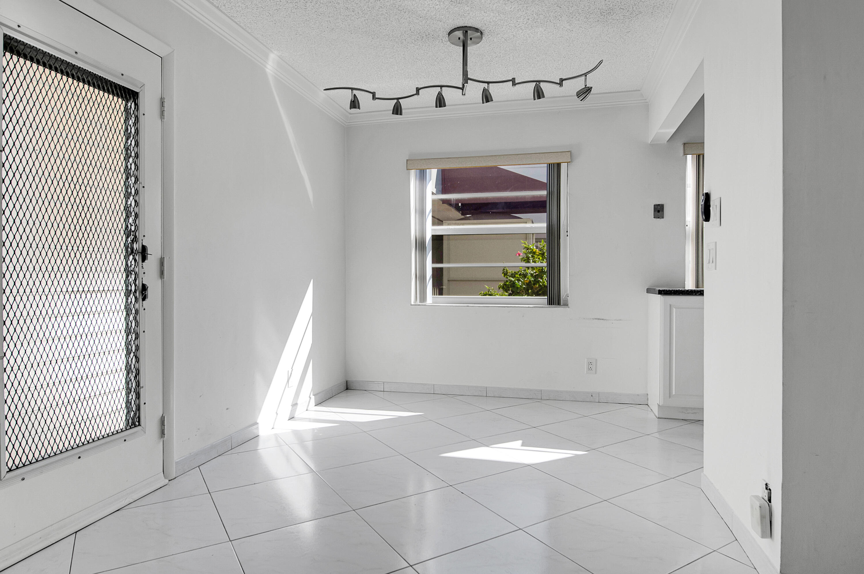 KINGS POINT NORMANDY CONDOS - Residential