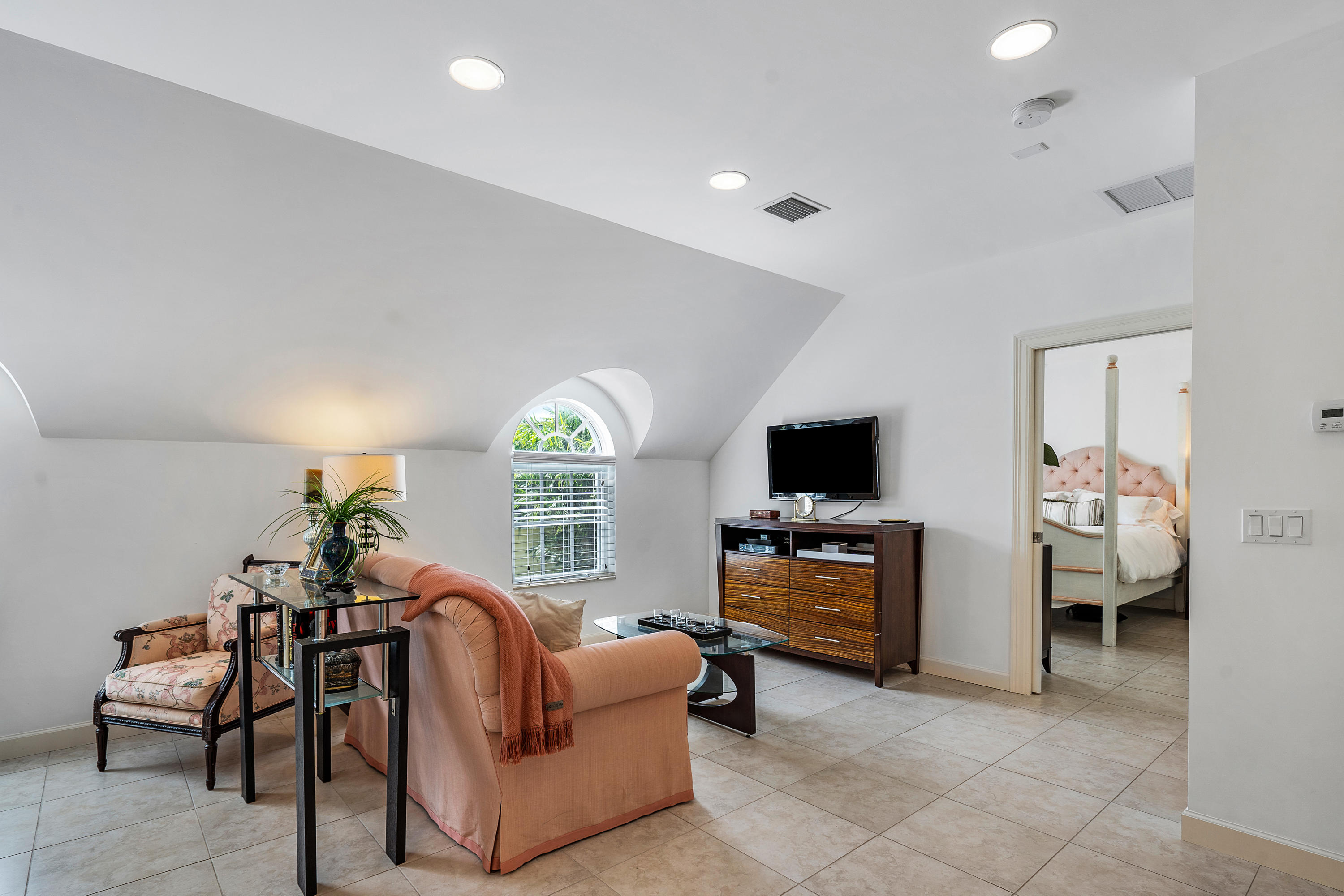 BELLO LIDO - Residential