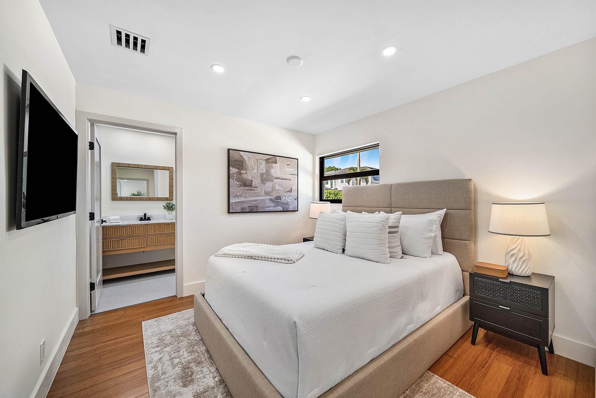 PALM BEACH FARMS CO 10 - Residential