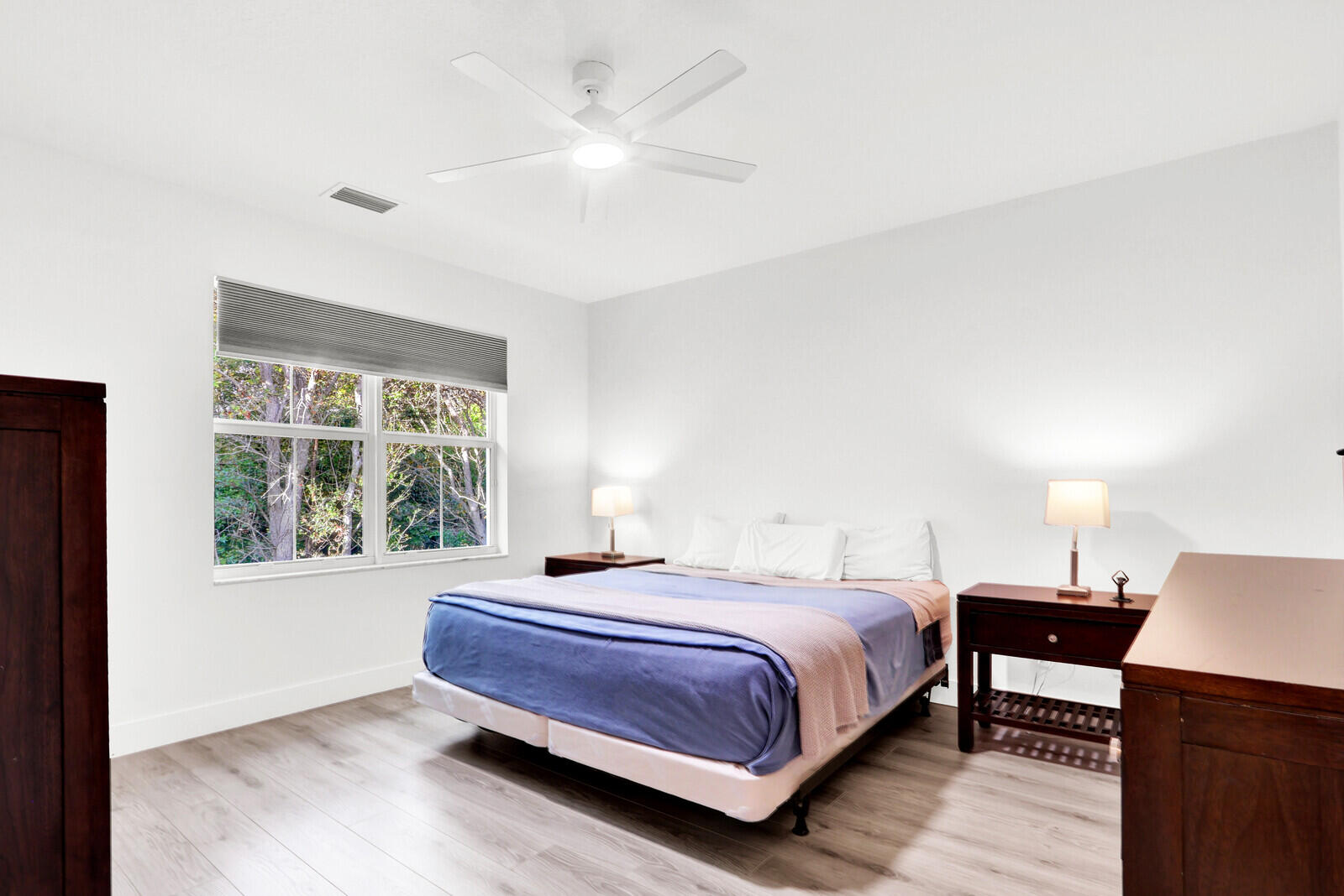 SOUTHAMPTON - Residential