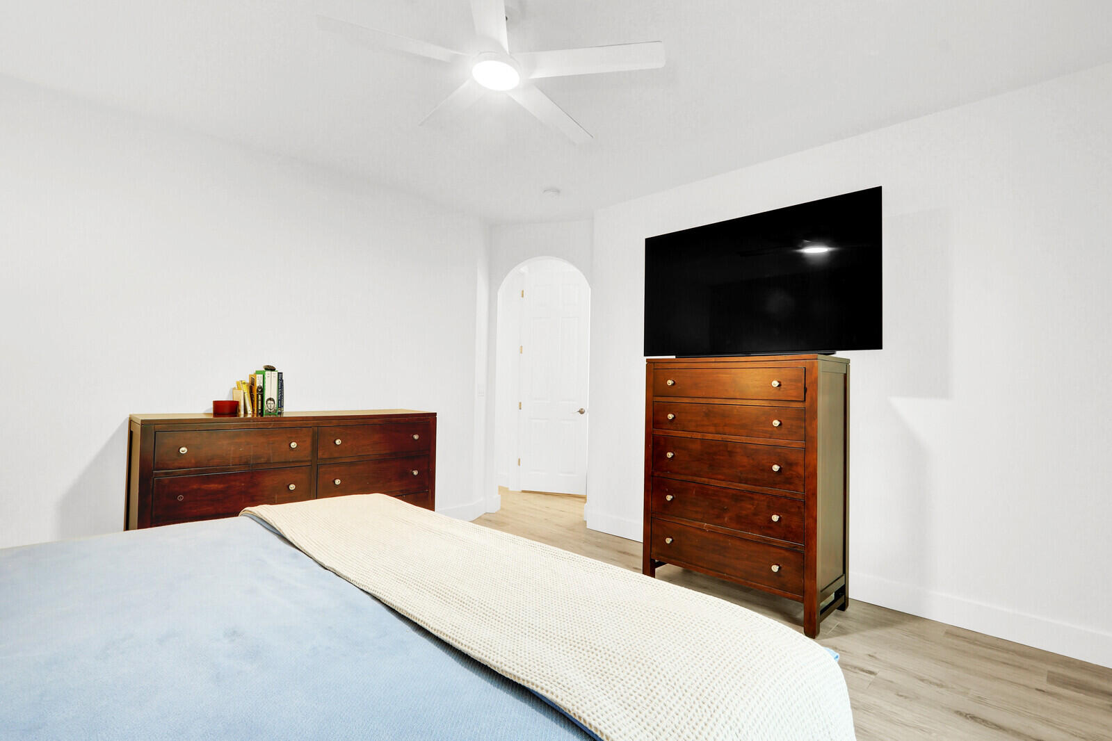 SOUTHAMPTON - Residential