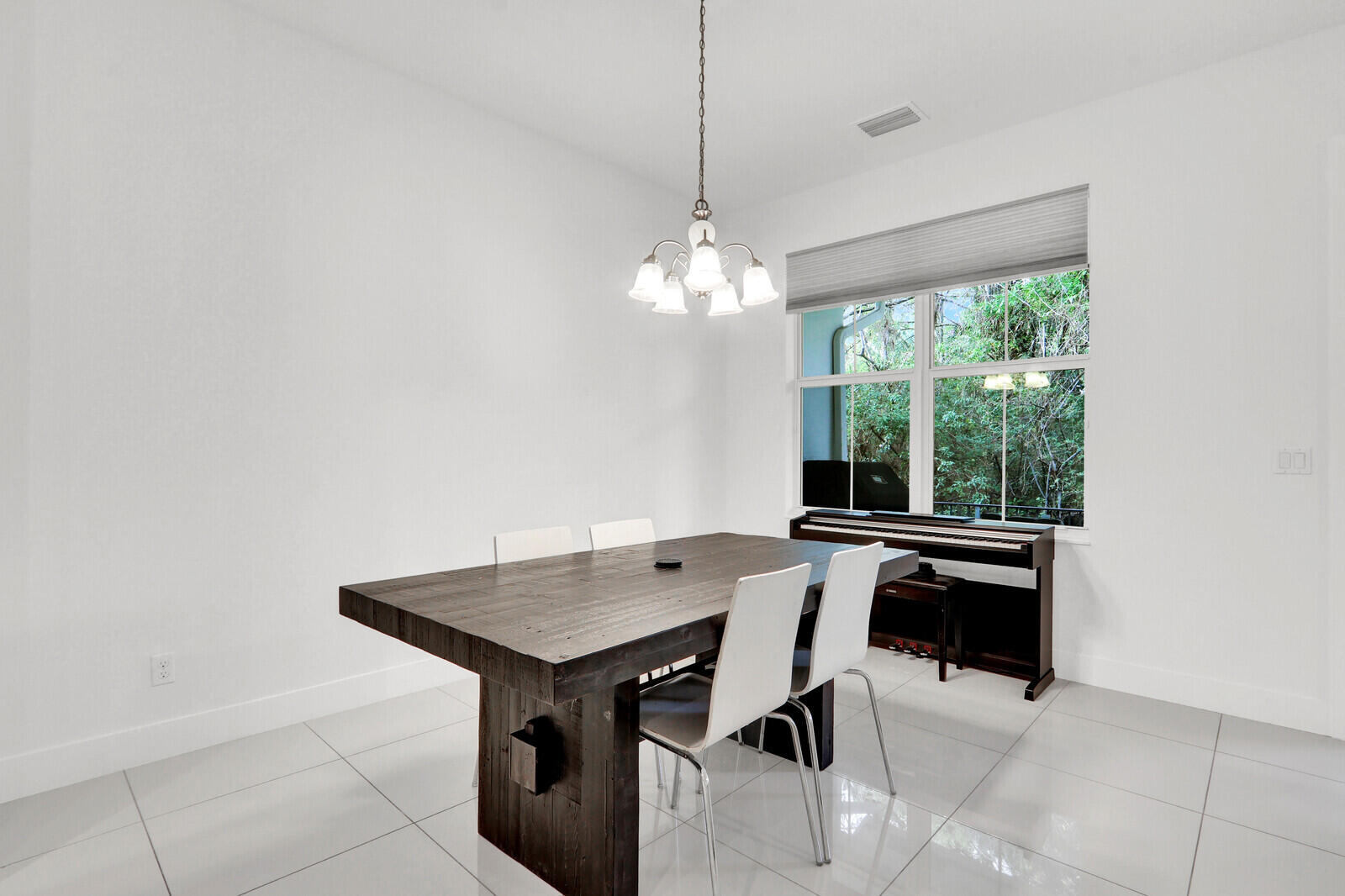 SOUTHAMPTON - Residential