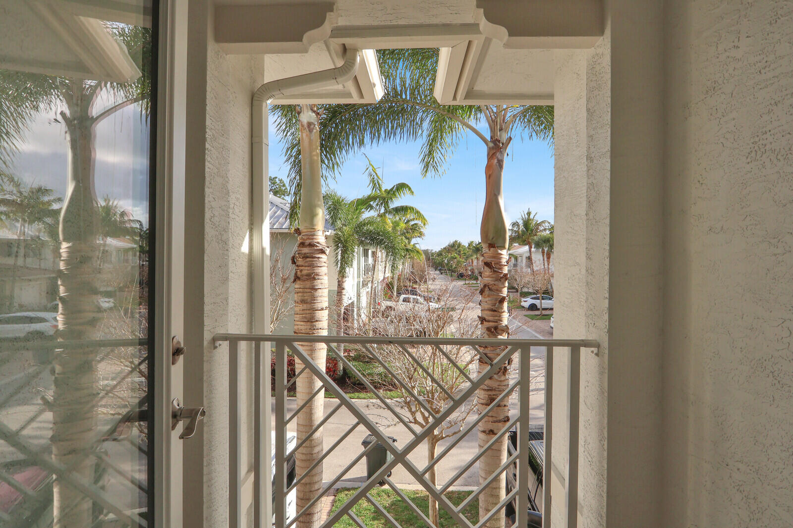 SOUTHAMPTON - Residential