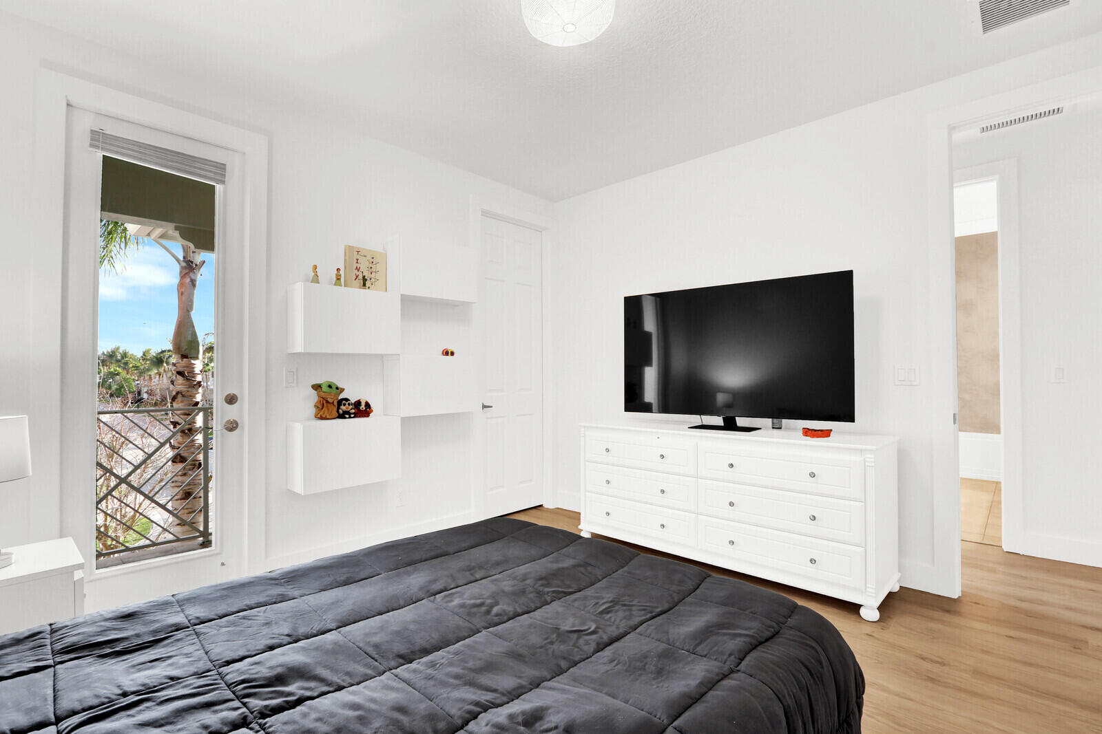 SOUTHAMPTON - Residential