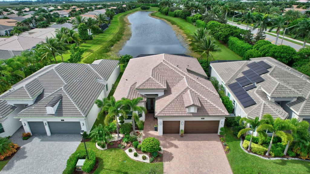 Photo of 12773 Whitehorn Way, Boynton Beach, FL 33473 (MLS # R11038710)
