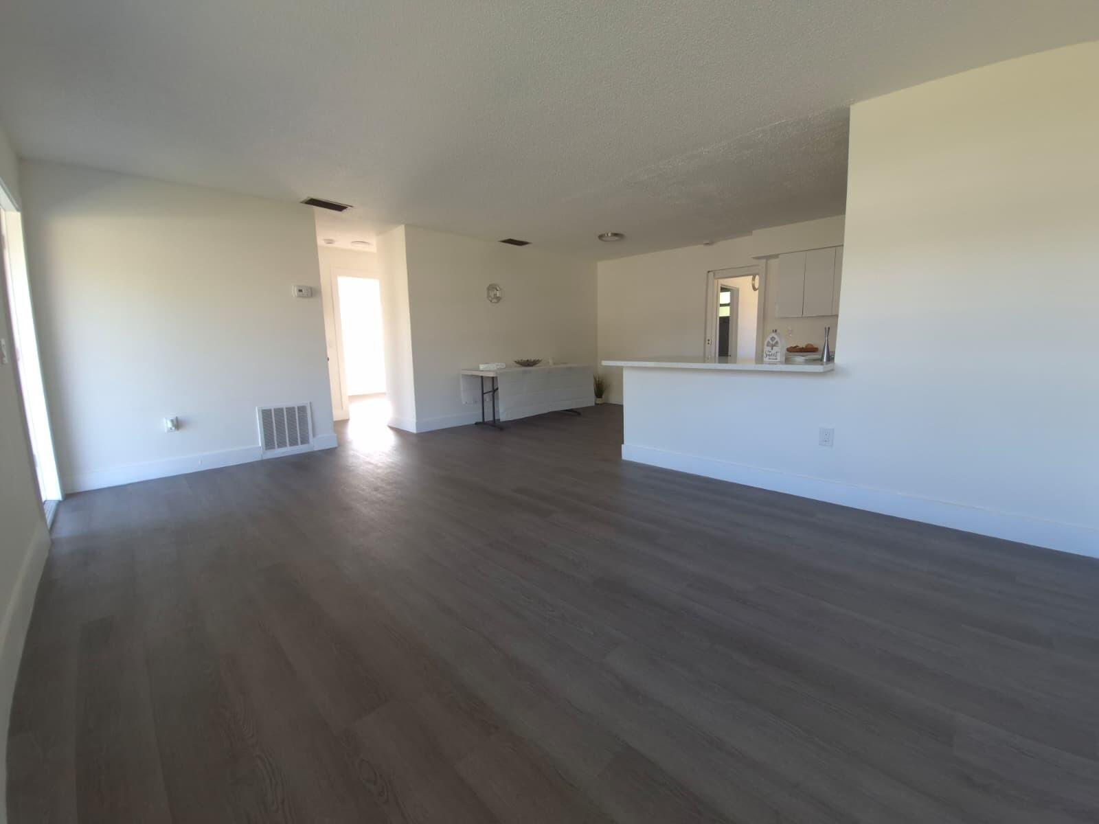 SUNRISE GOLF VILLAGE SEC 20 - Residential