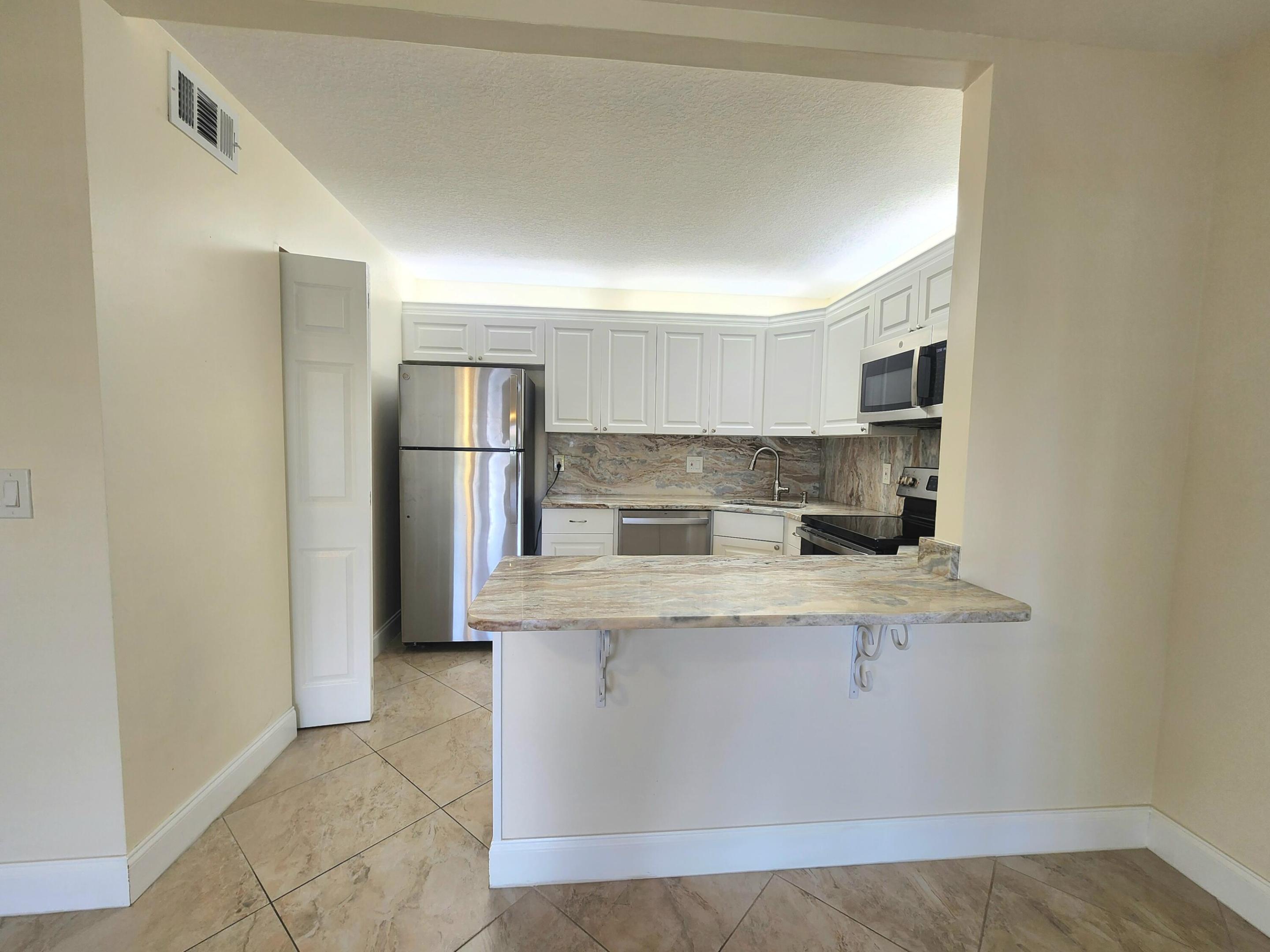 PINE RIDGE SOUTH III CONDO - Residential Lease