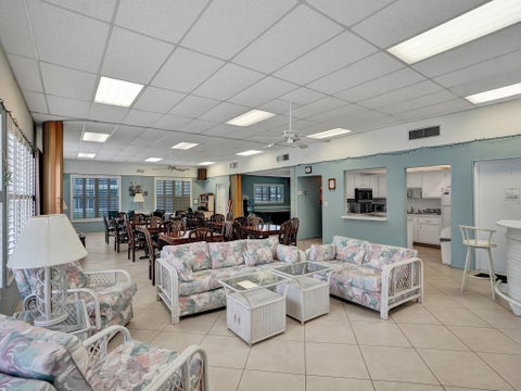 Tiny photo for 810 SE 7TH Street #207, Deerfield Beach, FL 33441 (MLS # B26054324)