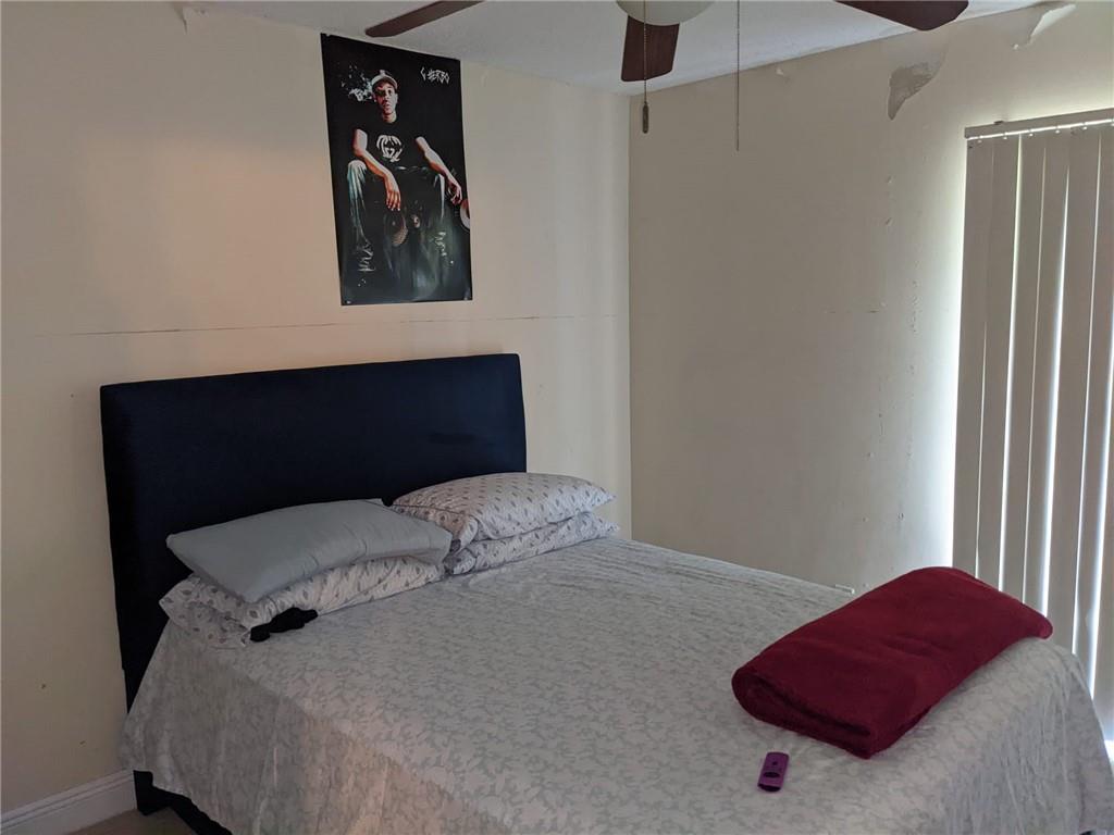 LEXINGTON ON THE GREE - Residential Lease