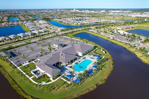 A home in Port St Lucie