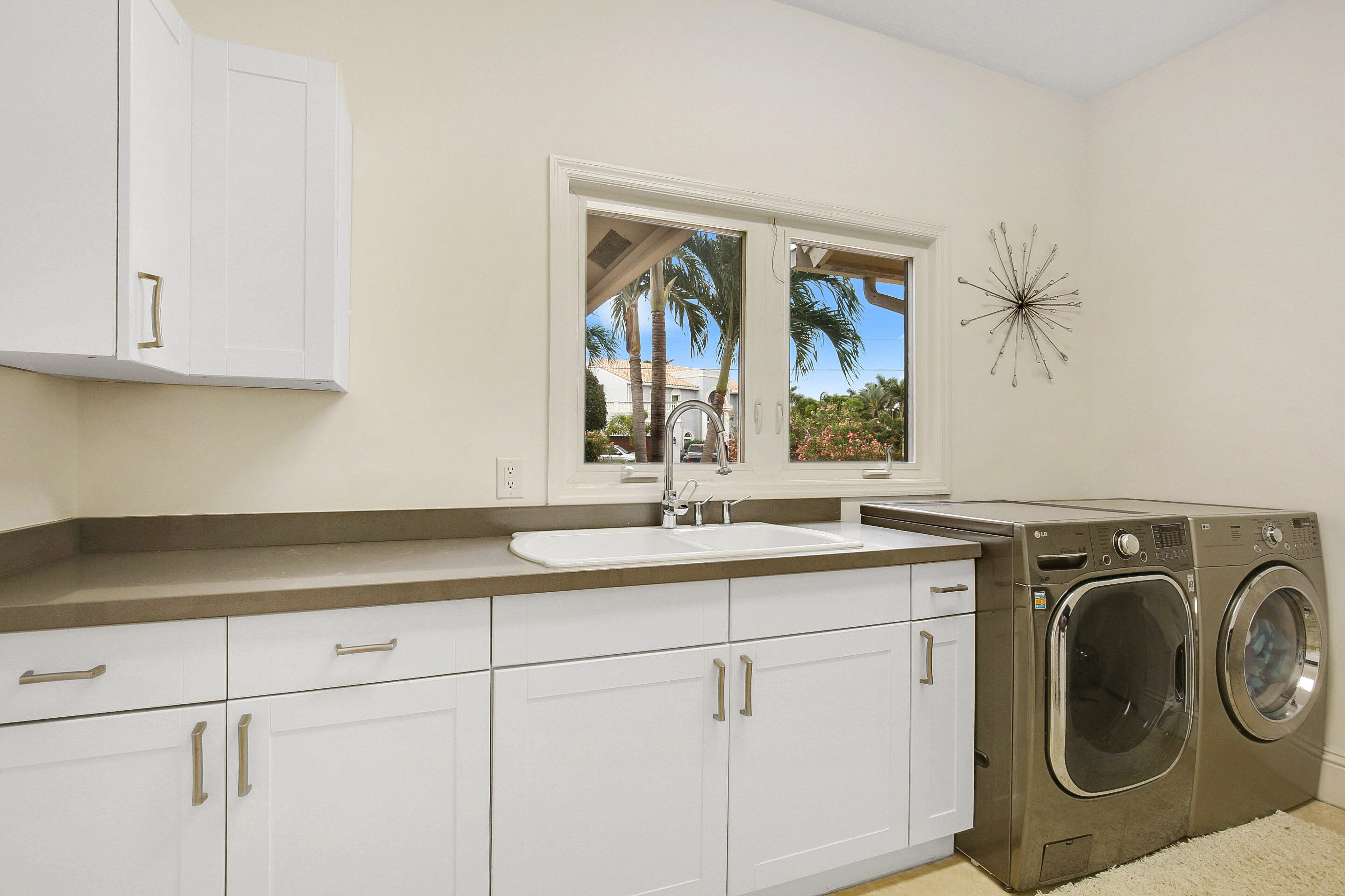 TROPIC ISLE 4TH SEC - Residential Lease