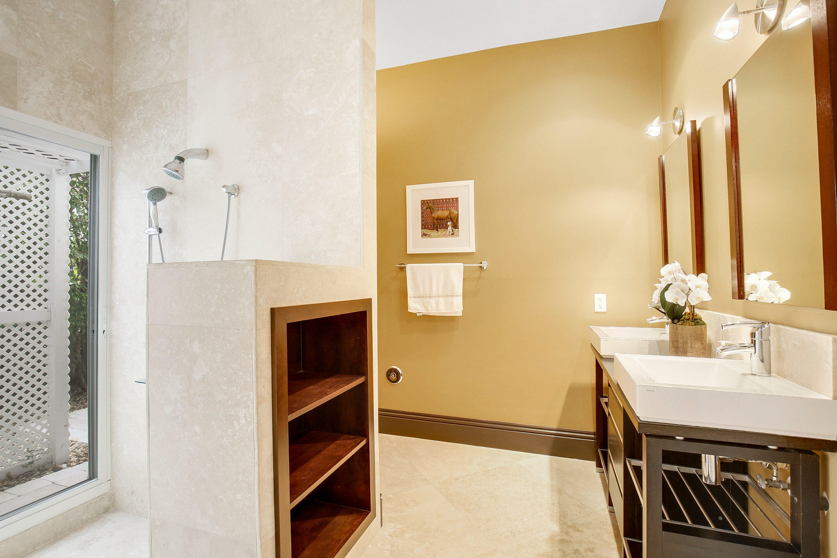 TROPIC ISLE 4TH SEC - Residential Lease