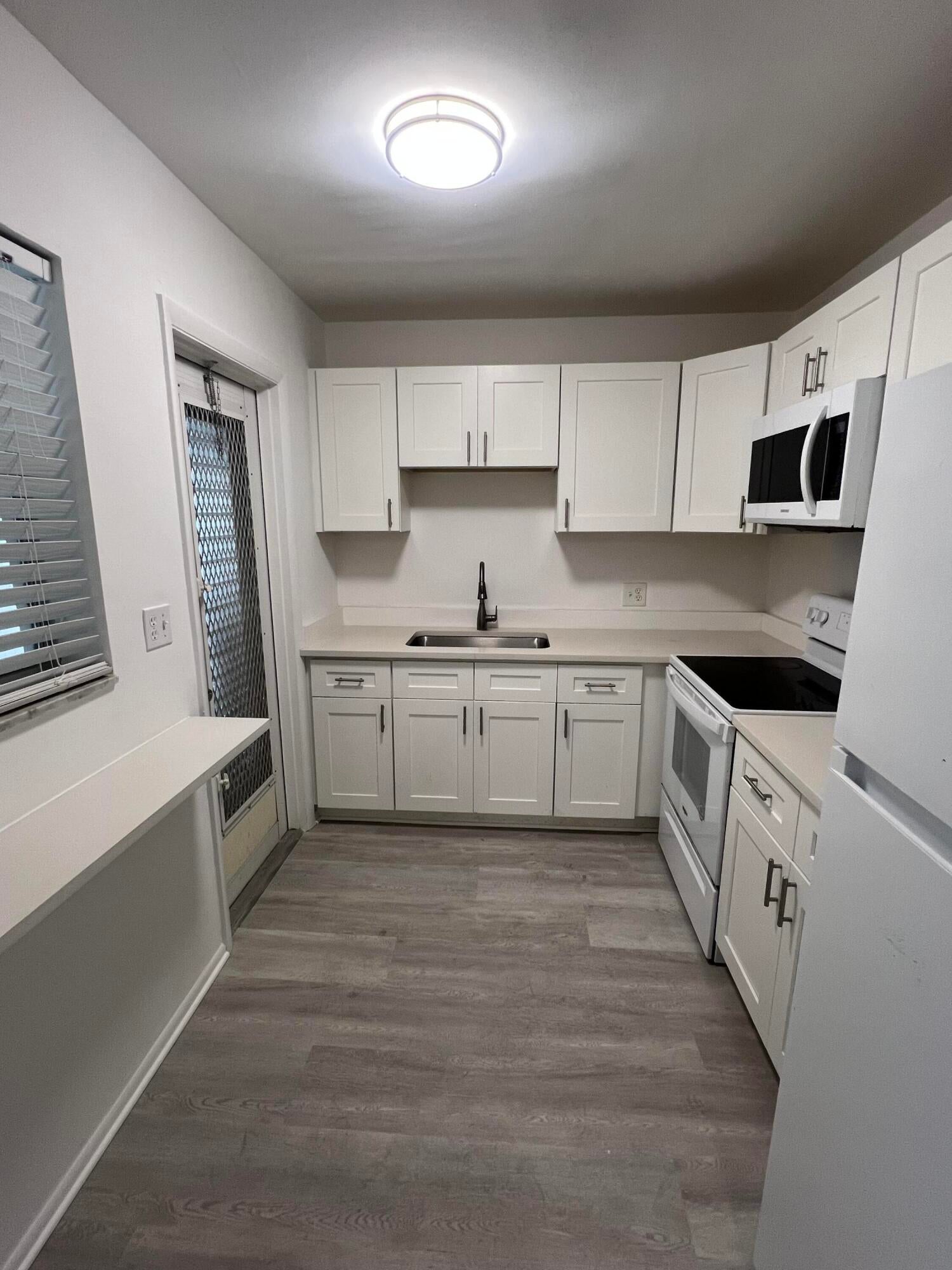 1280 NW 43rd Avenue 302