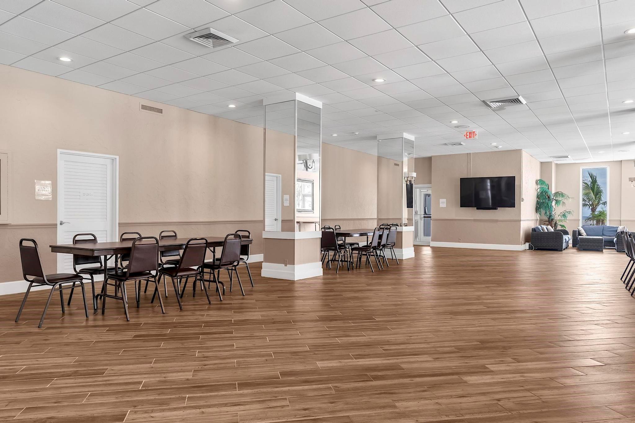 GALT TOWERS CONDO - Residential