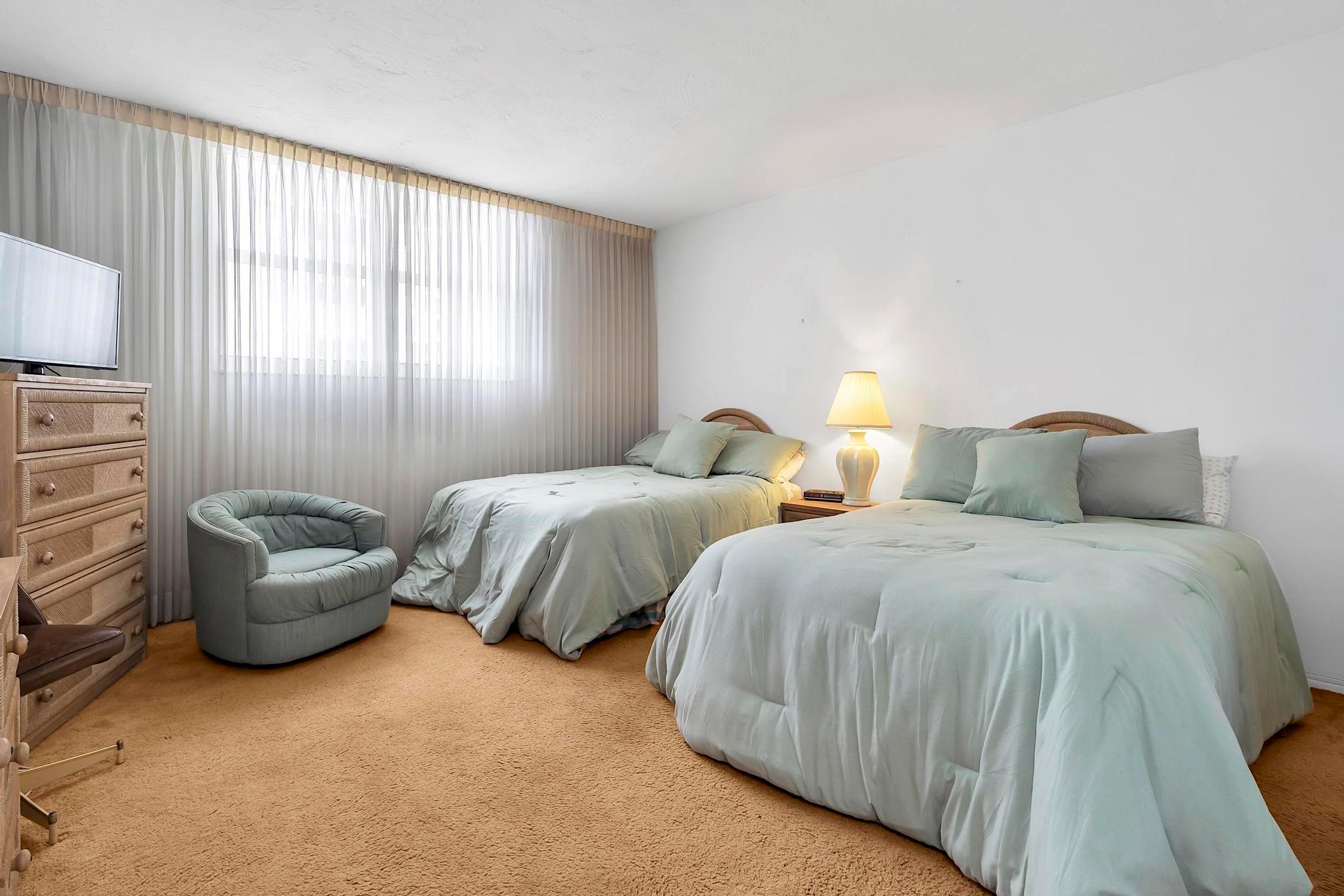 GALT TOWERS CONDO - Residential