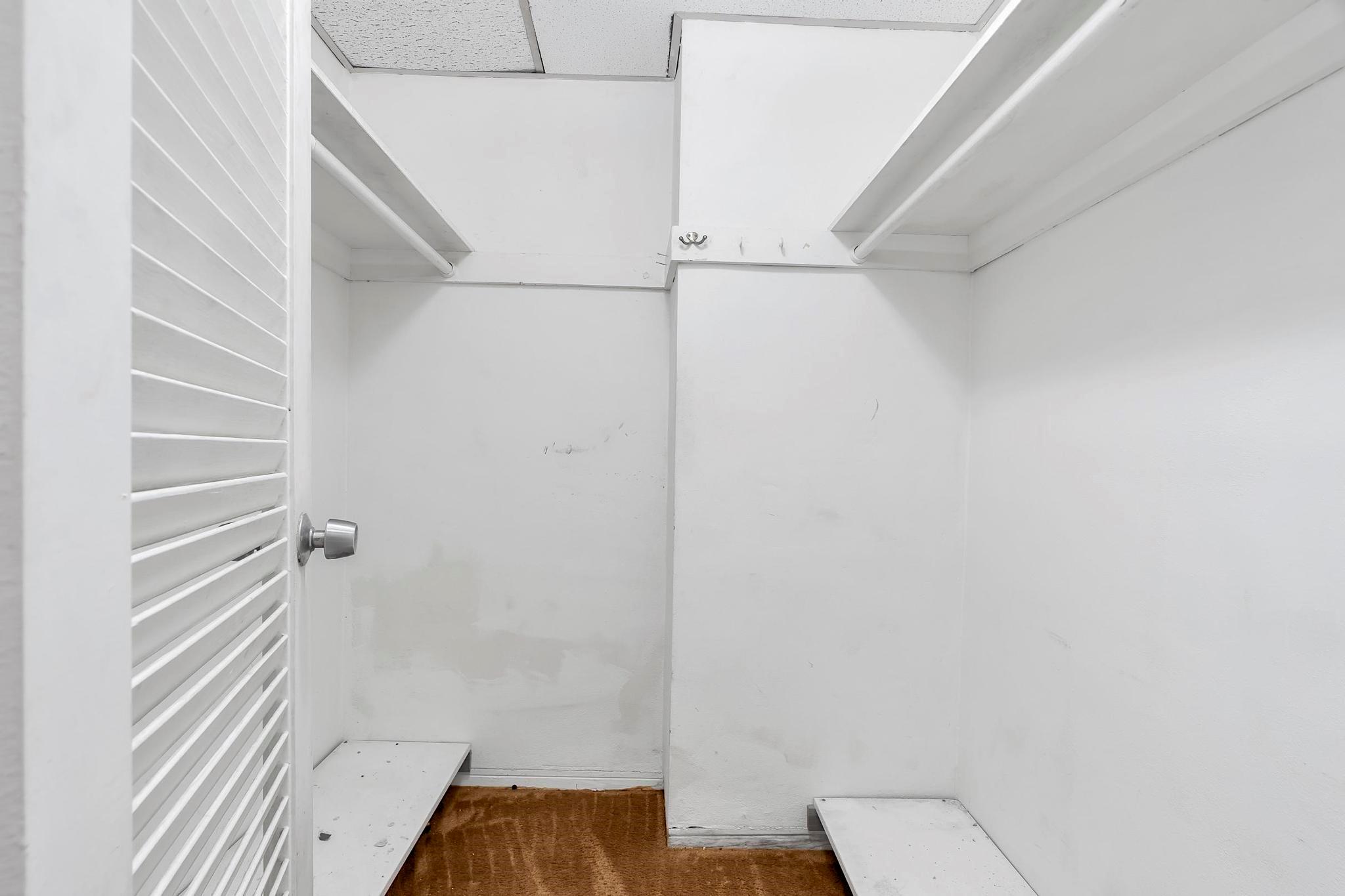 GALT TOWERS CONDO - Residential