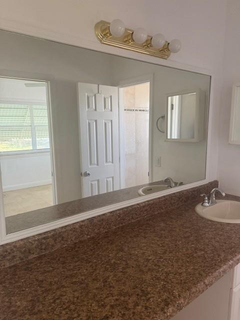 Gateway 25-24 B - Residential Lease