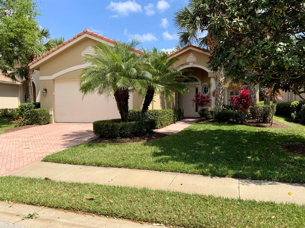 Photo of 7116 Maidstone Drive, Saint Lucie West, FL 34986 (MLS # R10787921)