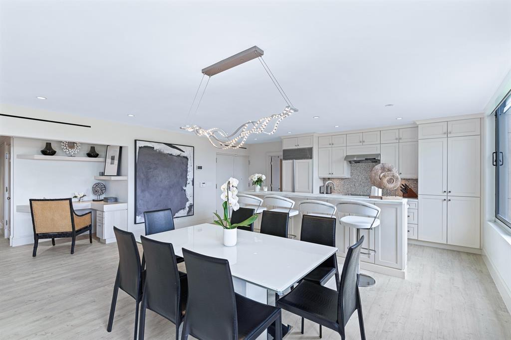 L'ERMITAGE PALM BEACH CONDO - Residential