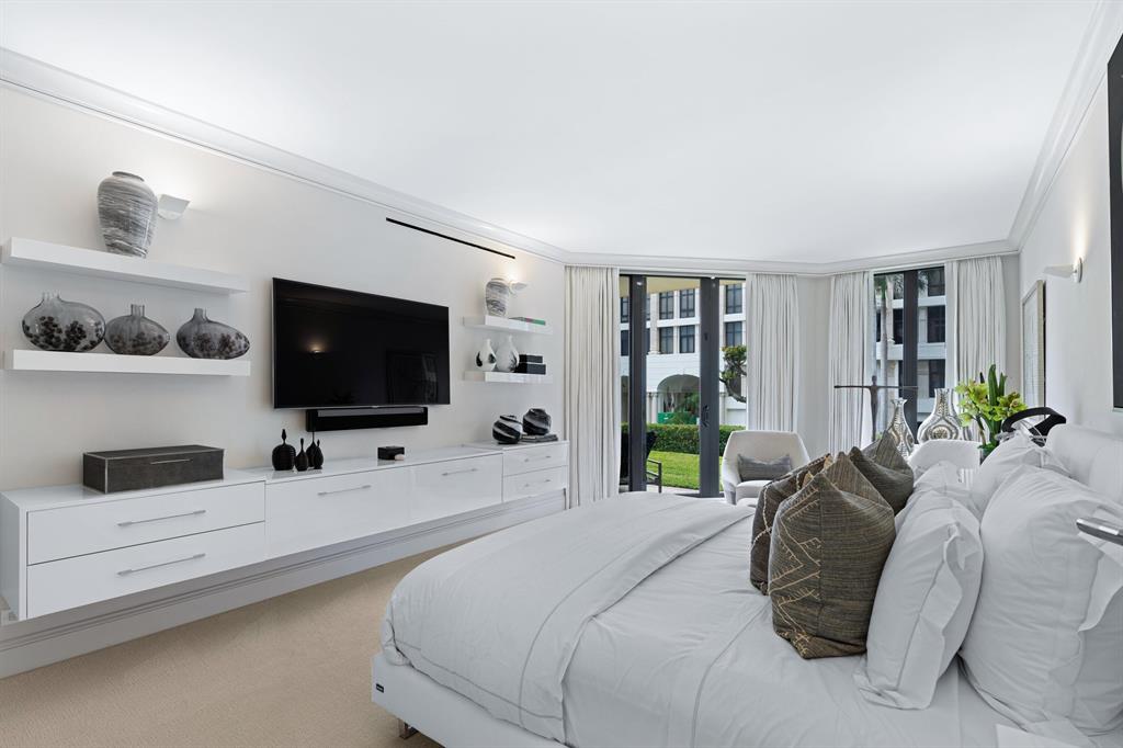 L'ERMITAGE PALM BEACH CONDO - Residential