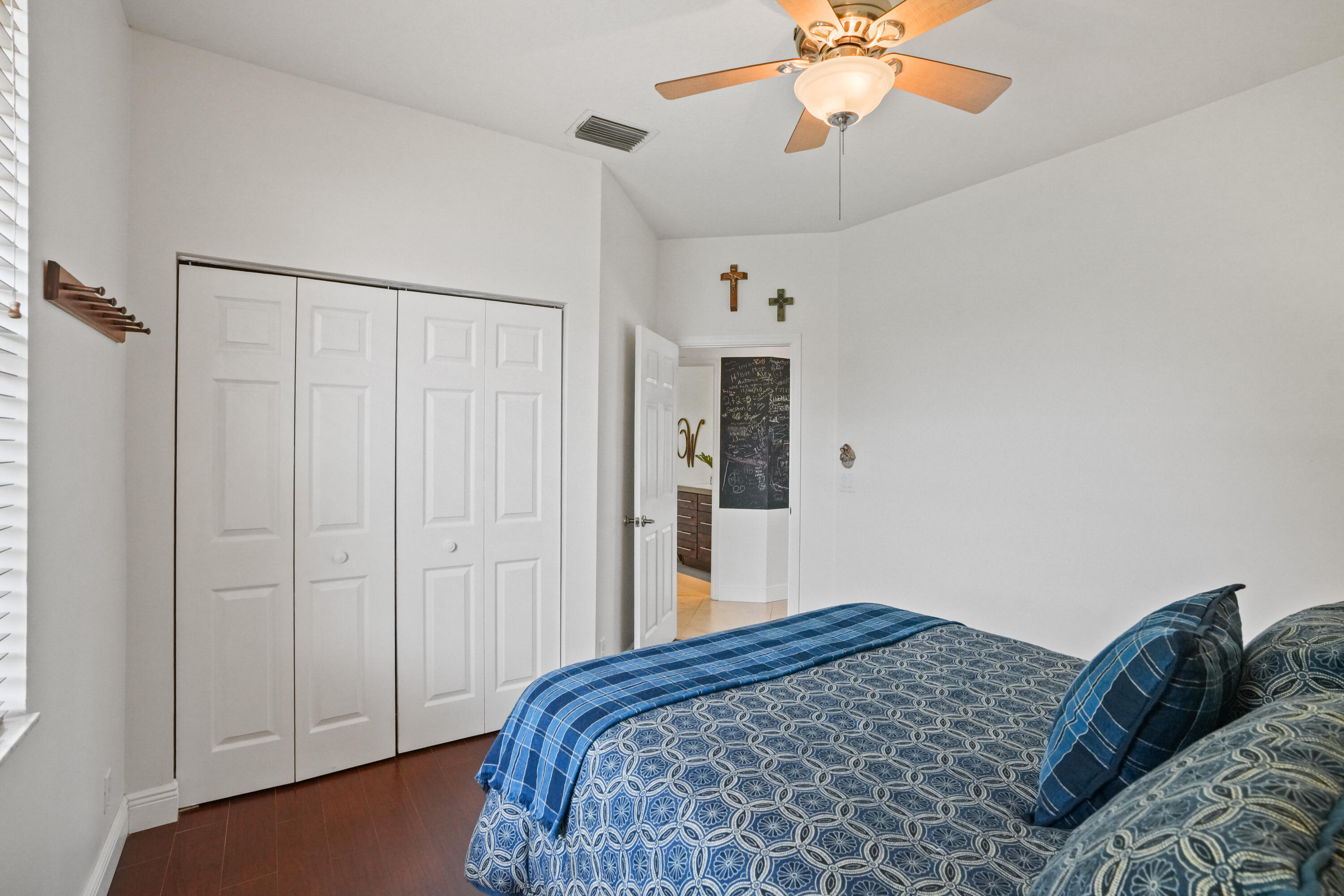 ESTATES OF STIRLING LAKE - Residential