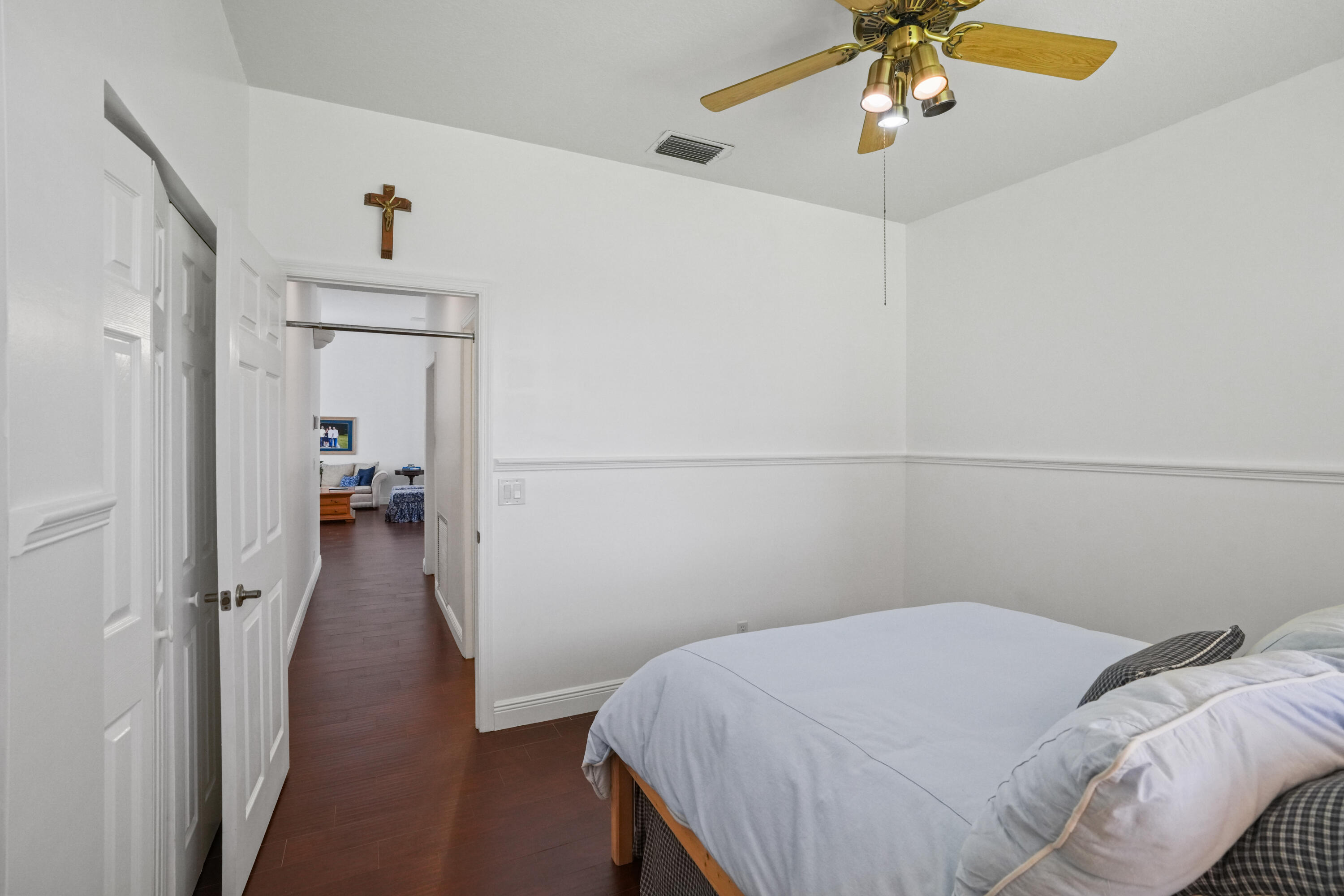 ESTATES OF STIRLING LAKE - Residential