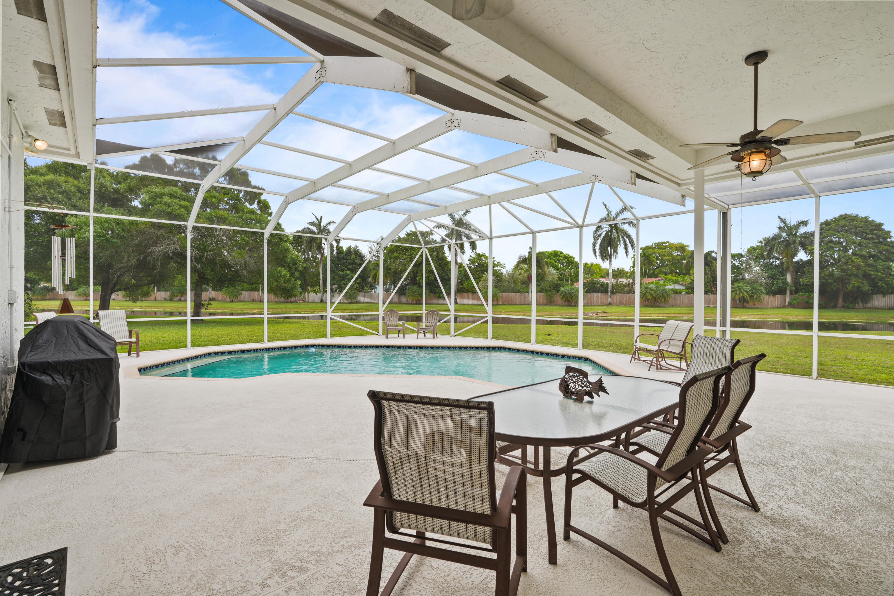 ESTATES OF STIRLING LAKE - Residential