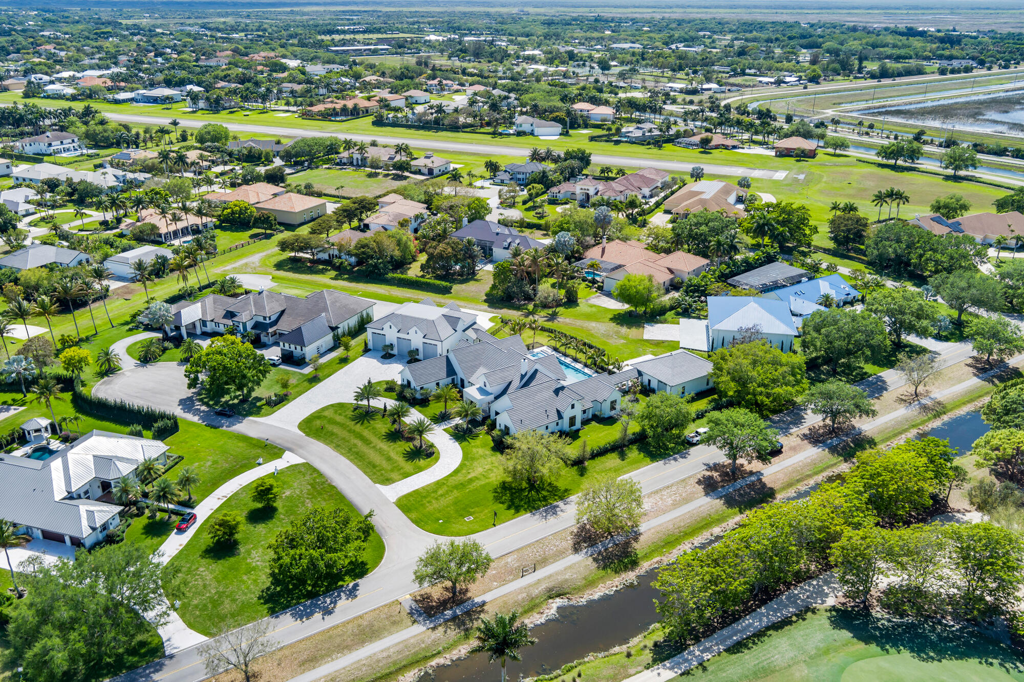 WELLINGTON AERO CLUB OF THE LANDINGS AT WELLINGTON - Residential