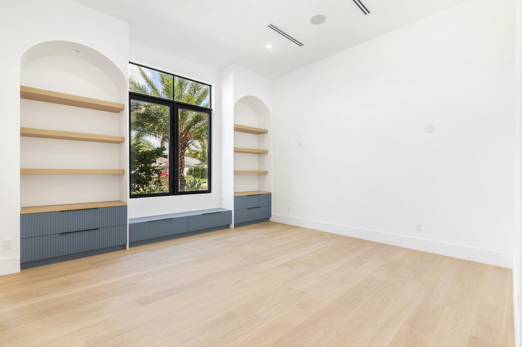 WELLINGTON AERO CLUB OF THE LANDINGS AT WELLINGTON - Residential