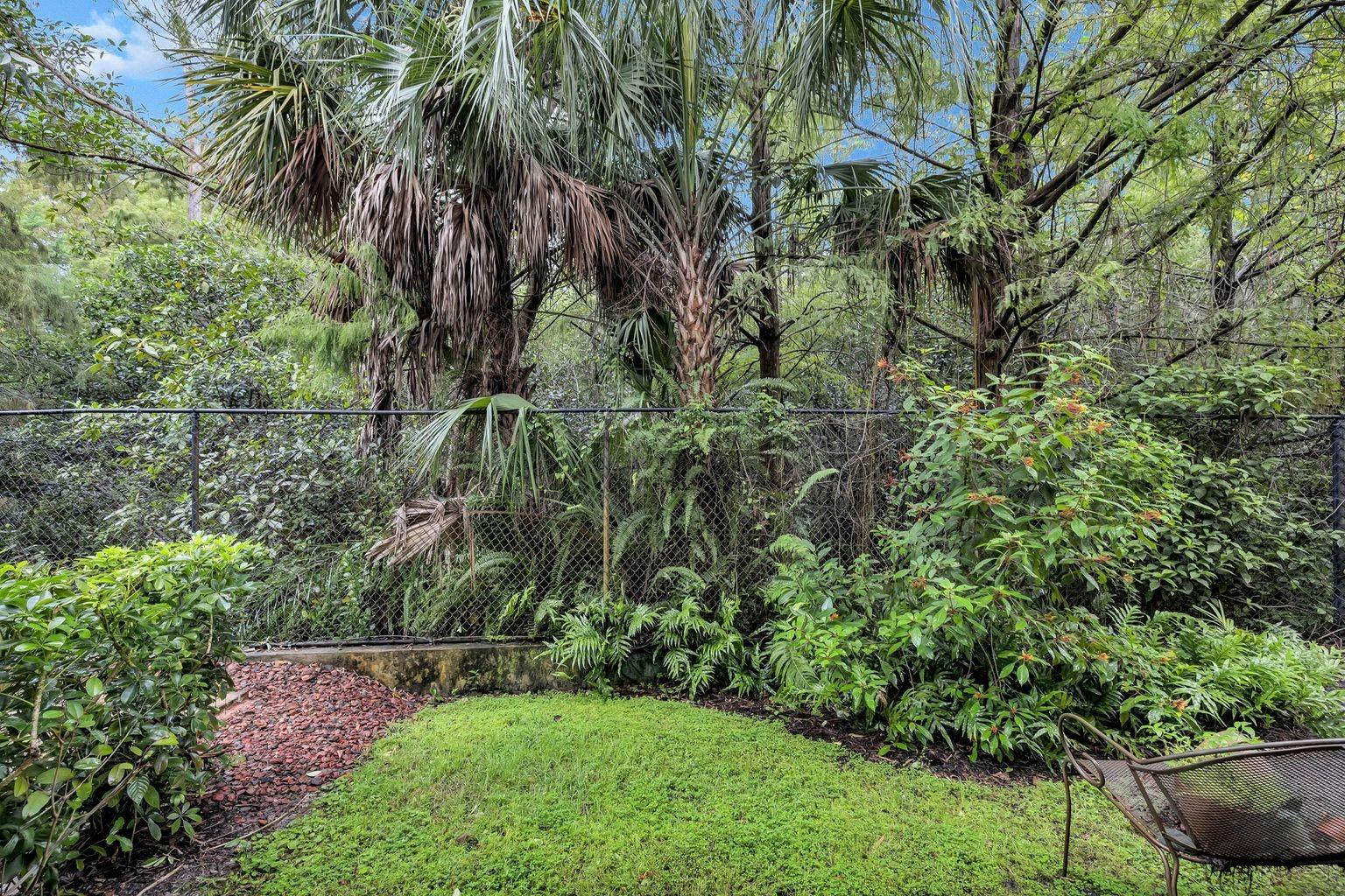 MERRICK PRESERVE CONDO - Residential Lease