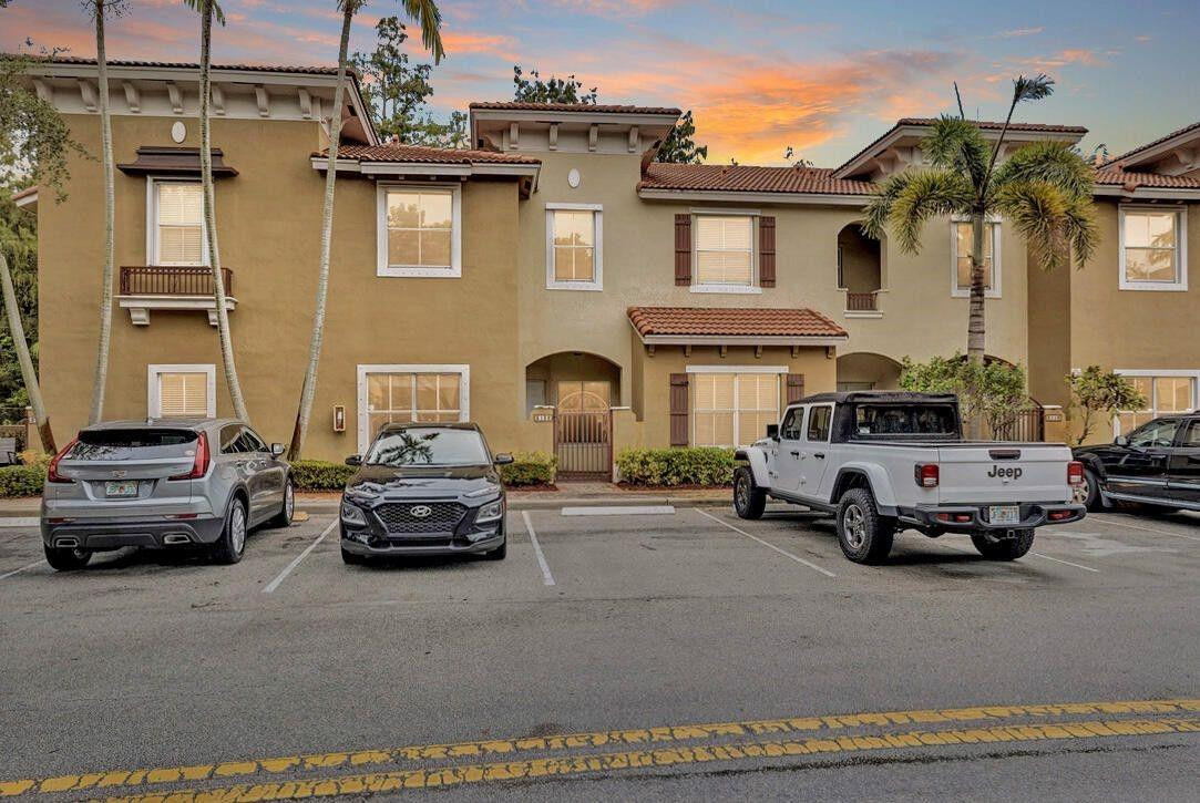 MERRICK PRESERVE CONDO - Residential Lease