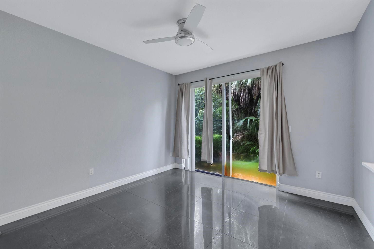 MERRICK PRESERVE CONDO - Residential Lease