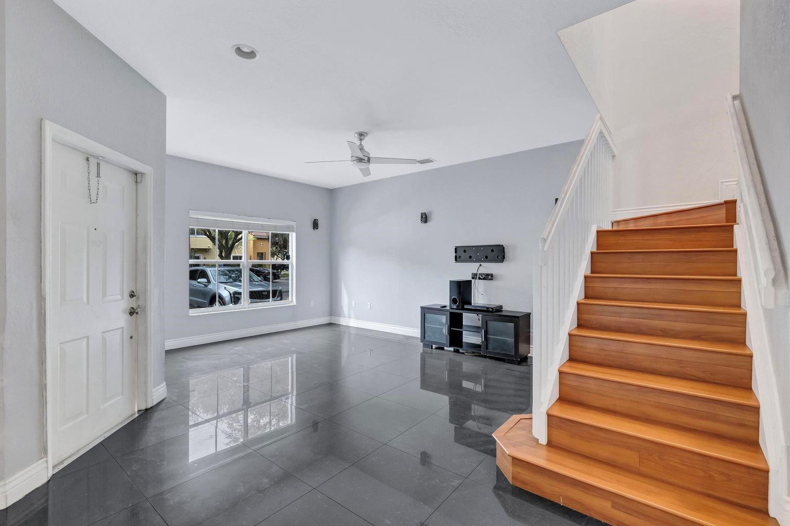 MERRICK PRESERVE CONDO - Residential Lease