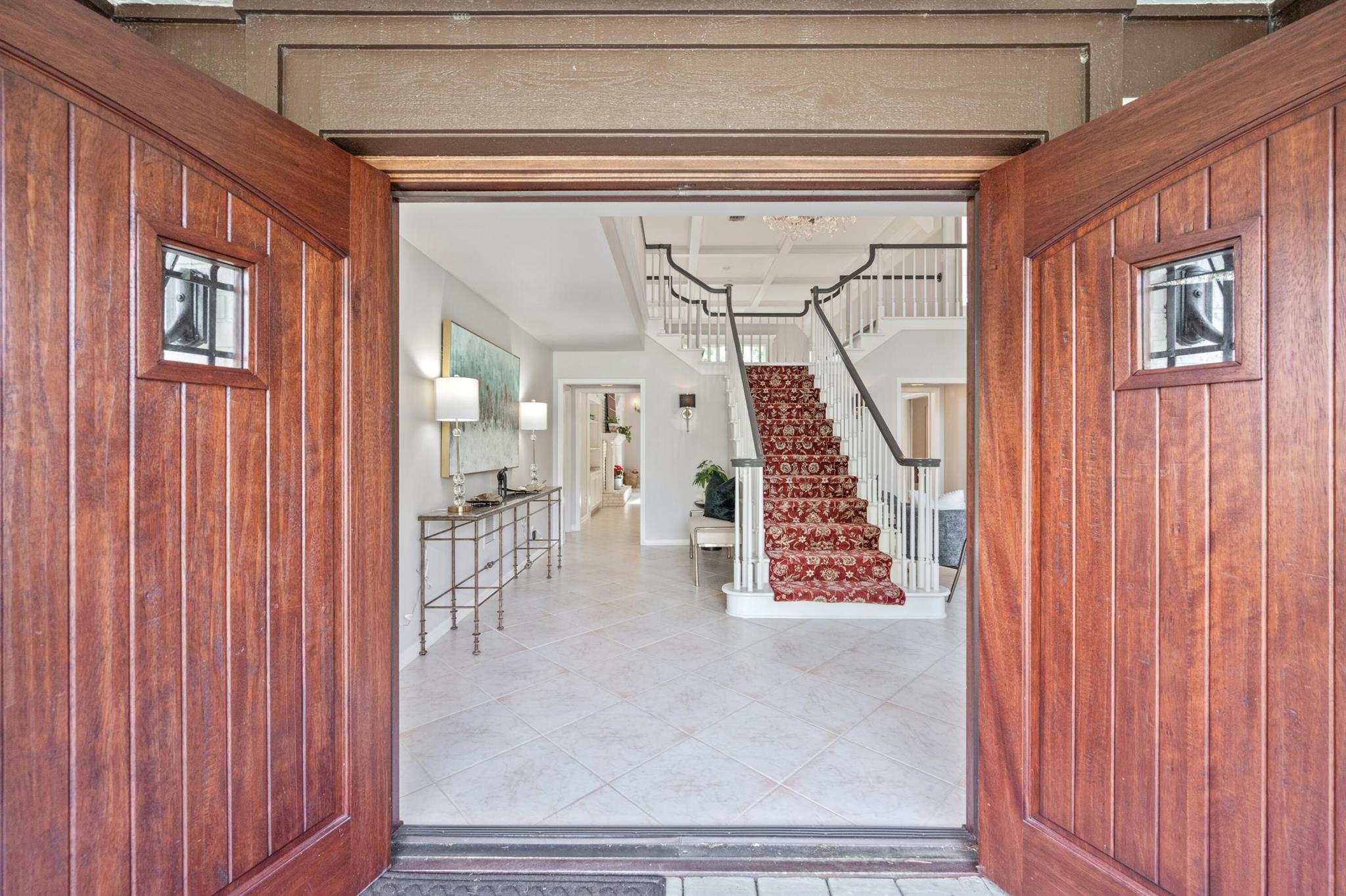 PINEWOOD EAST OF WELLINGT - Residential Lease