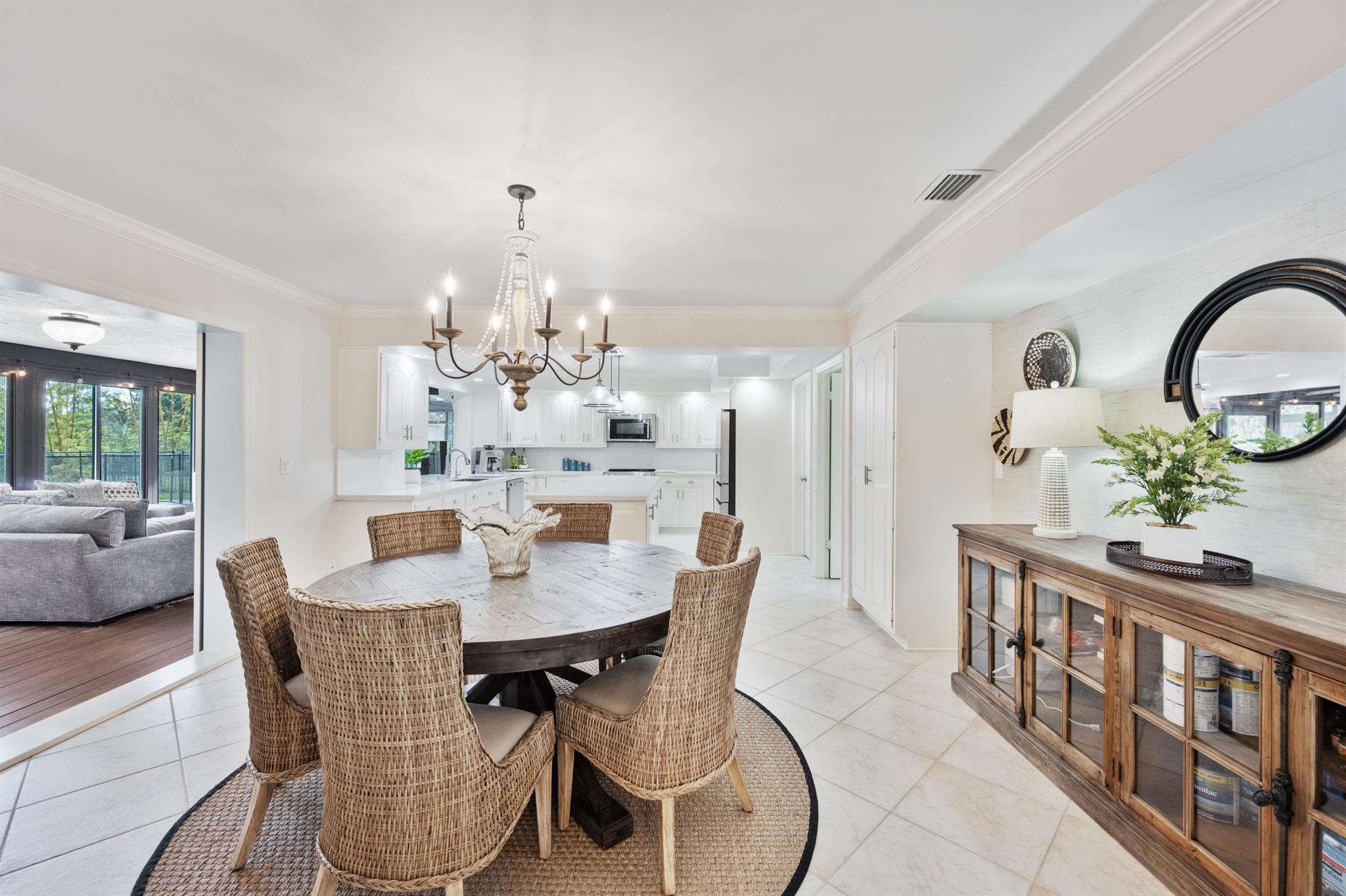 PINEWOOD EAST OF WELLINGT - Residential Lease