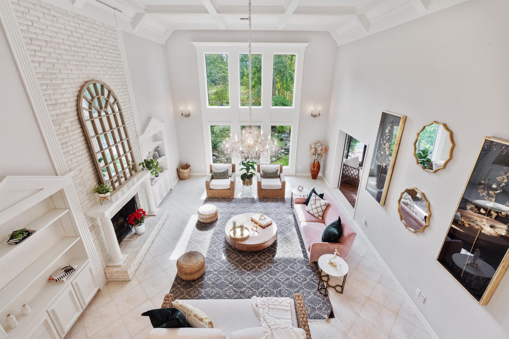 PINEWOOD EAST OF WELLINGT - Residential Lease