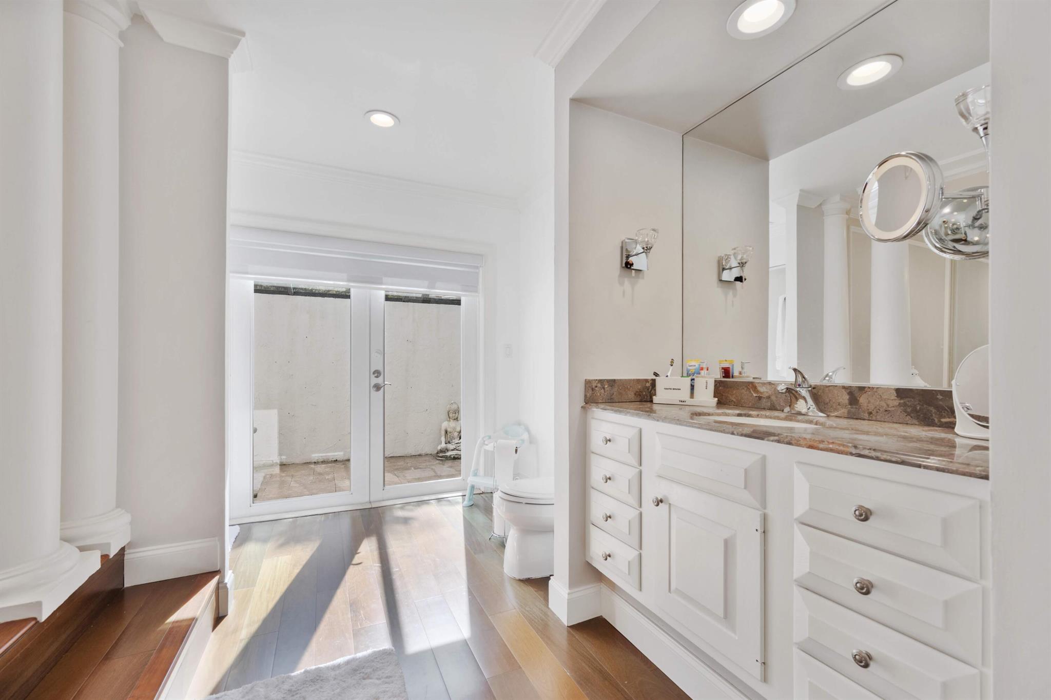 PINEWOOD EAST OF WELLINGT - Residential Lease