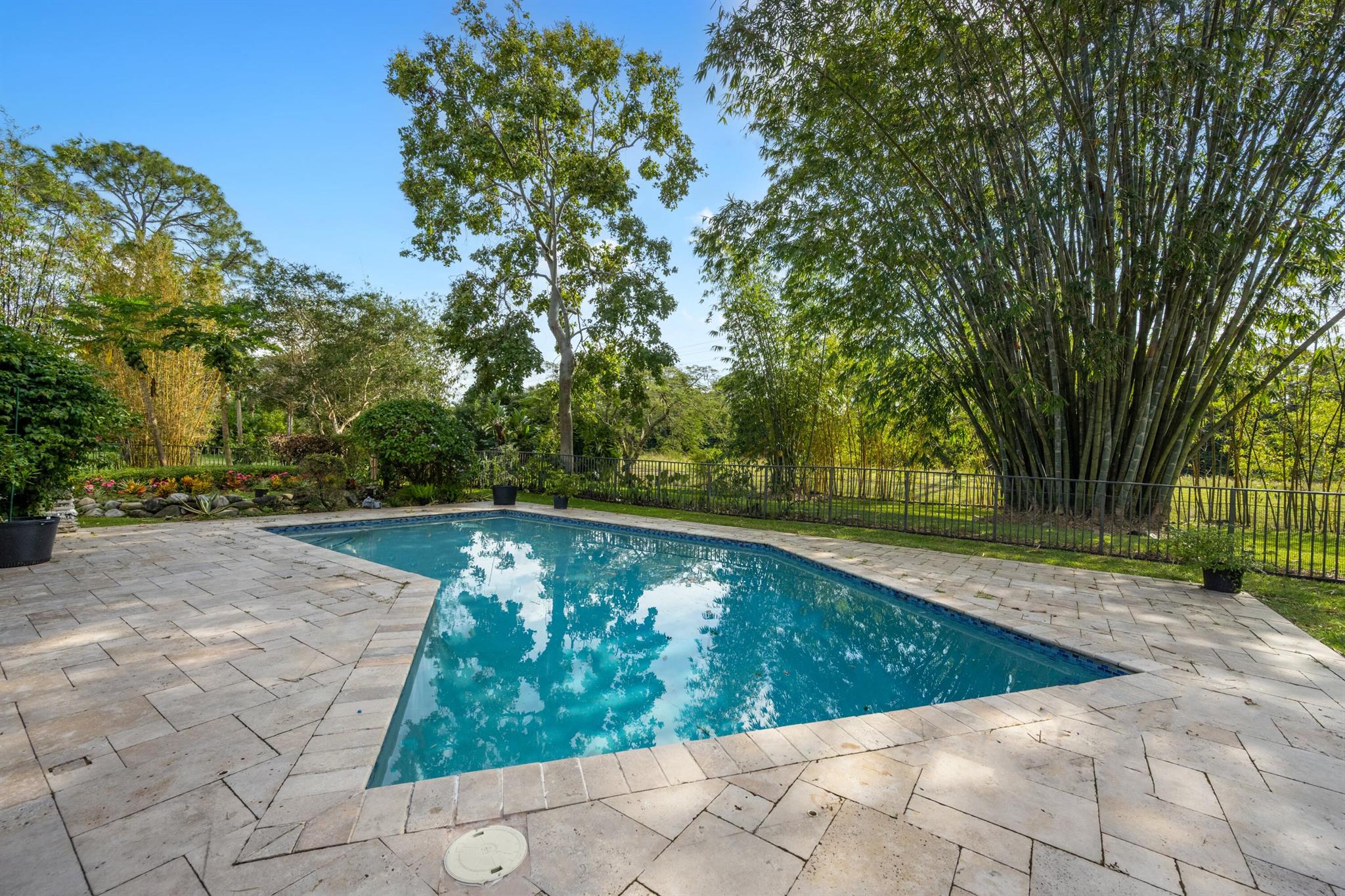 PINEWOOD EAST OF WELLINGT - Residential Lease