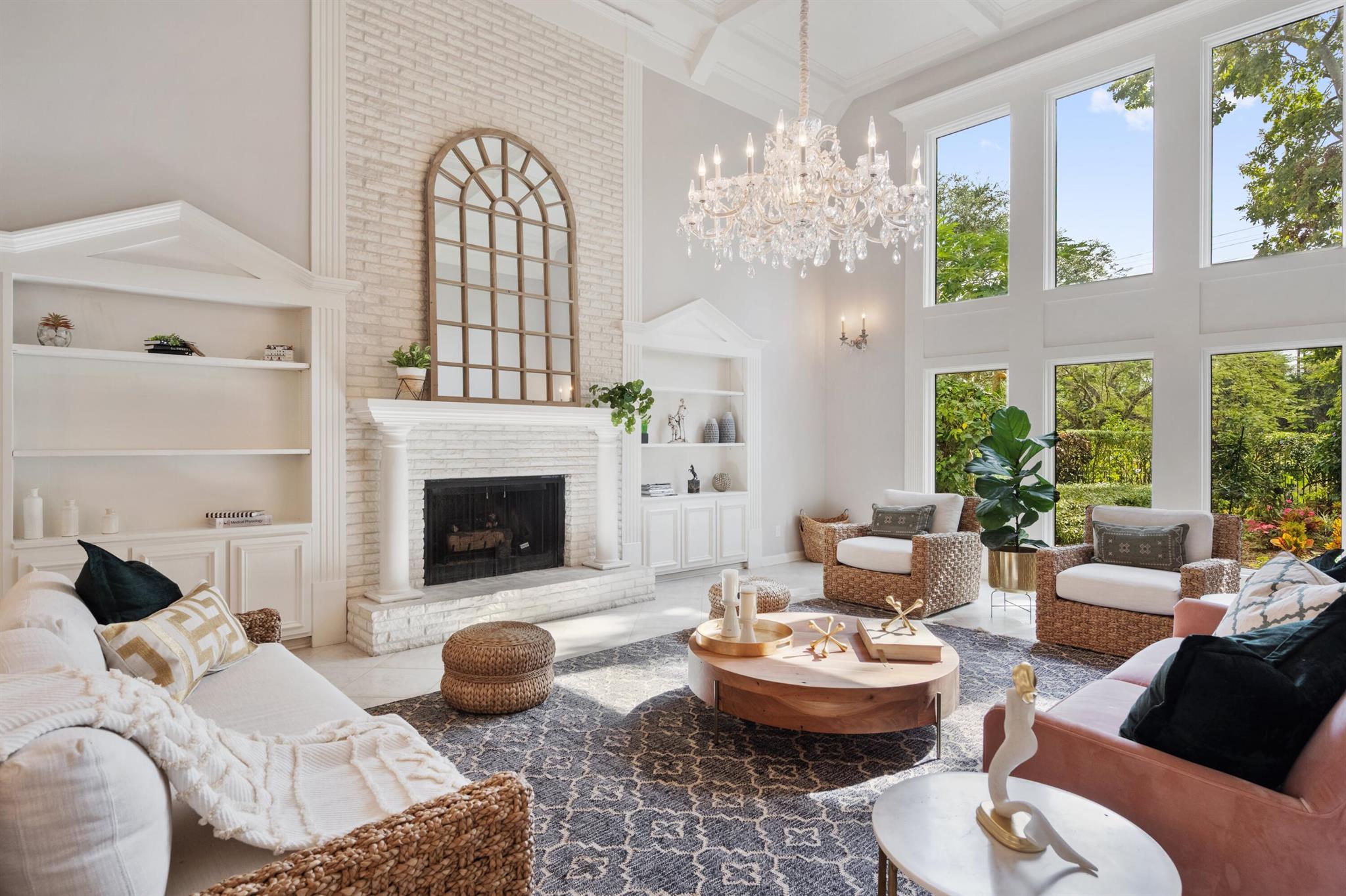 PINEWOOD EAST OF WELLINGT - Residential Lease