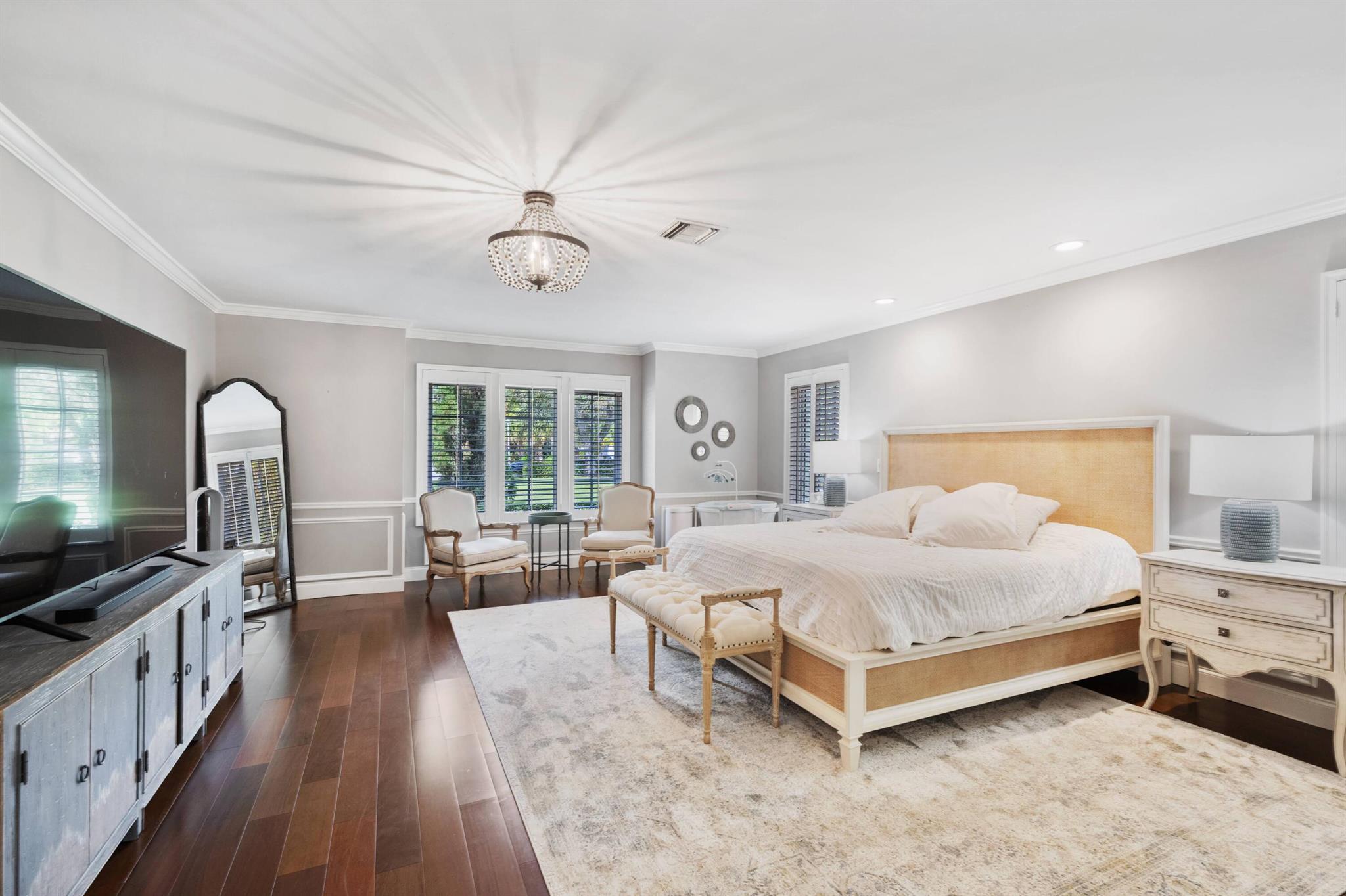 PINEWOOD EAST OF WELLINGT - Residential Lease