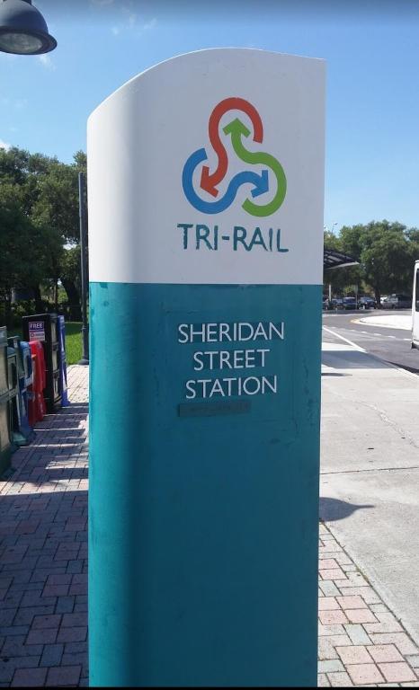 WATERGATE CONDOMINIUM NO 3 - Residential Lease