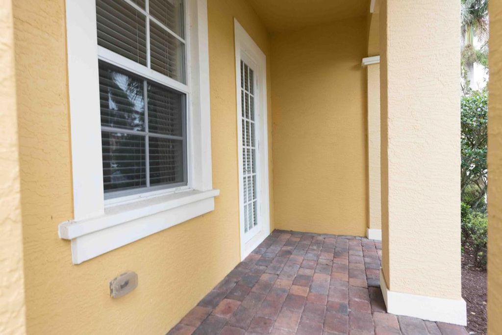 Photo of 107 Mulligan Place, Jupiter, FL 33458 (MLS # R11080542)