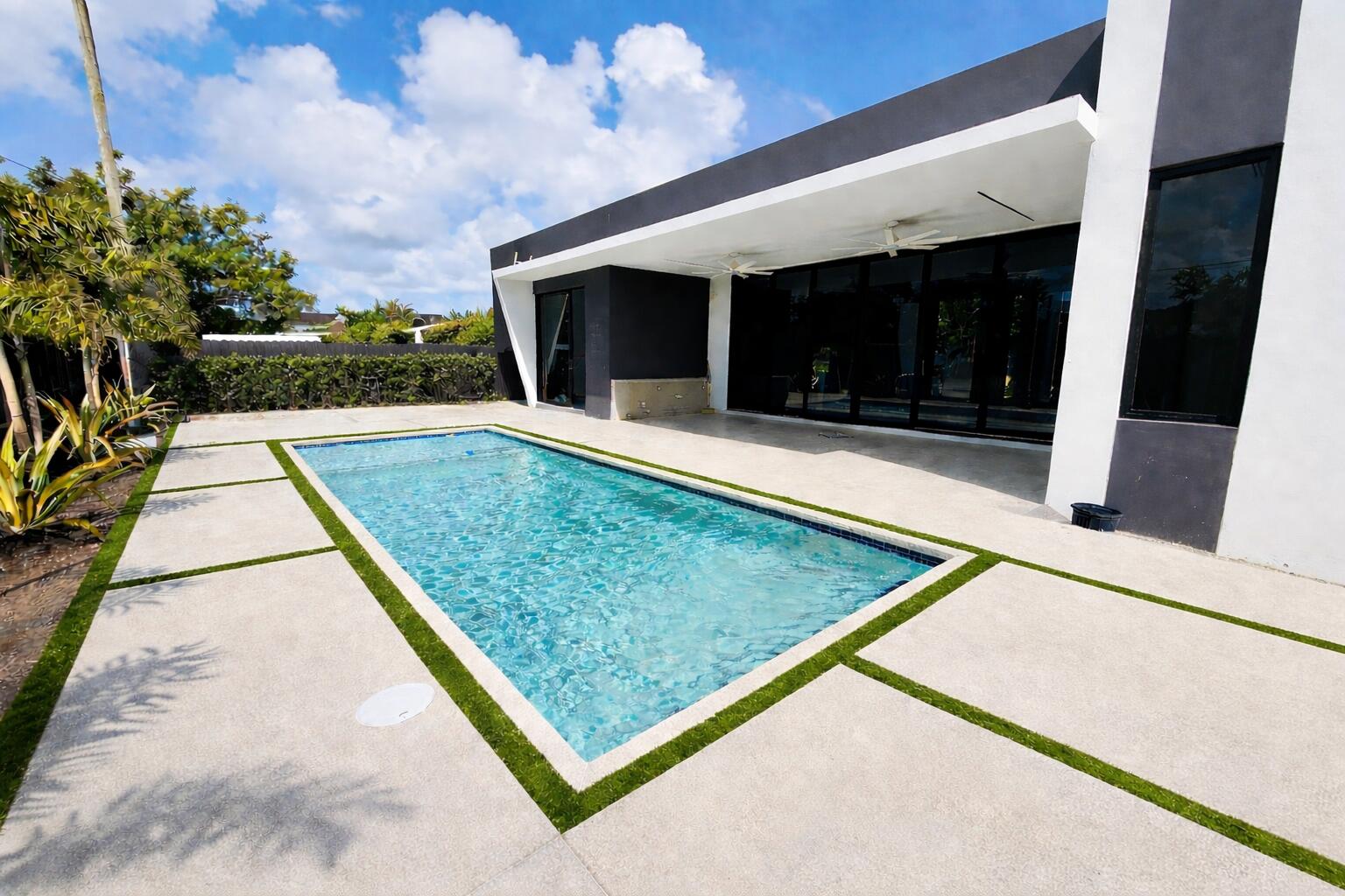 OLYMPIA GARDENS - Residential