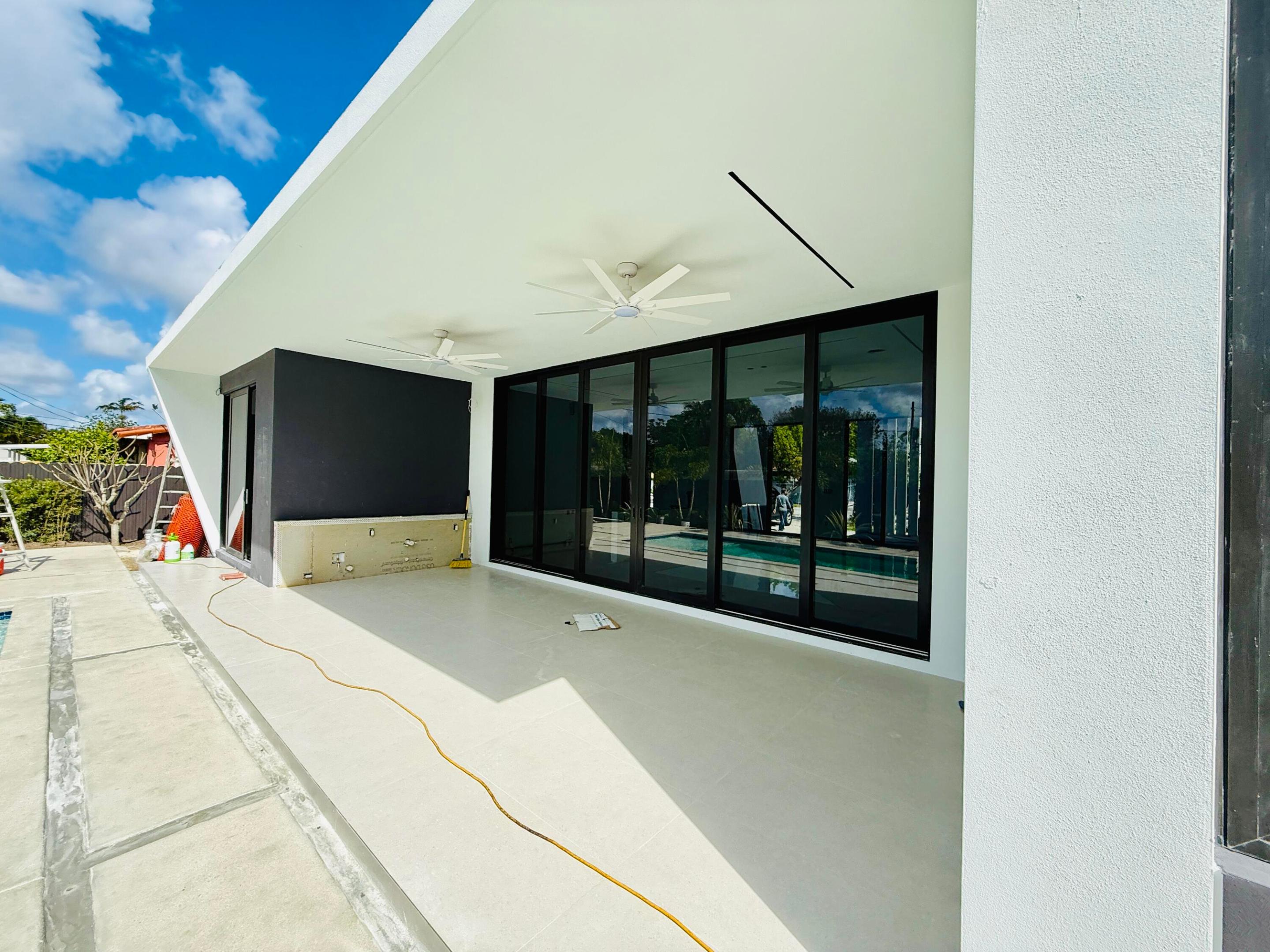 OLYMPIA GARDENS - Residential