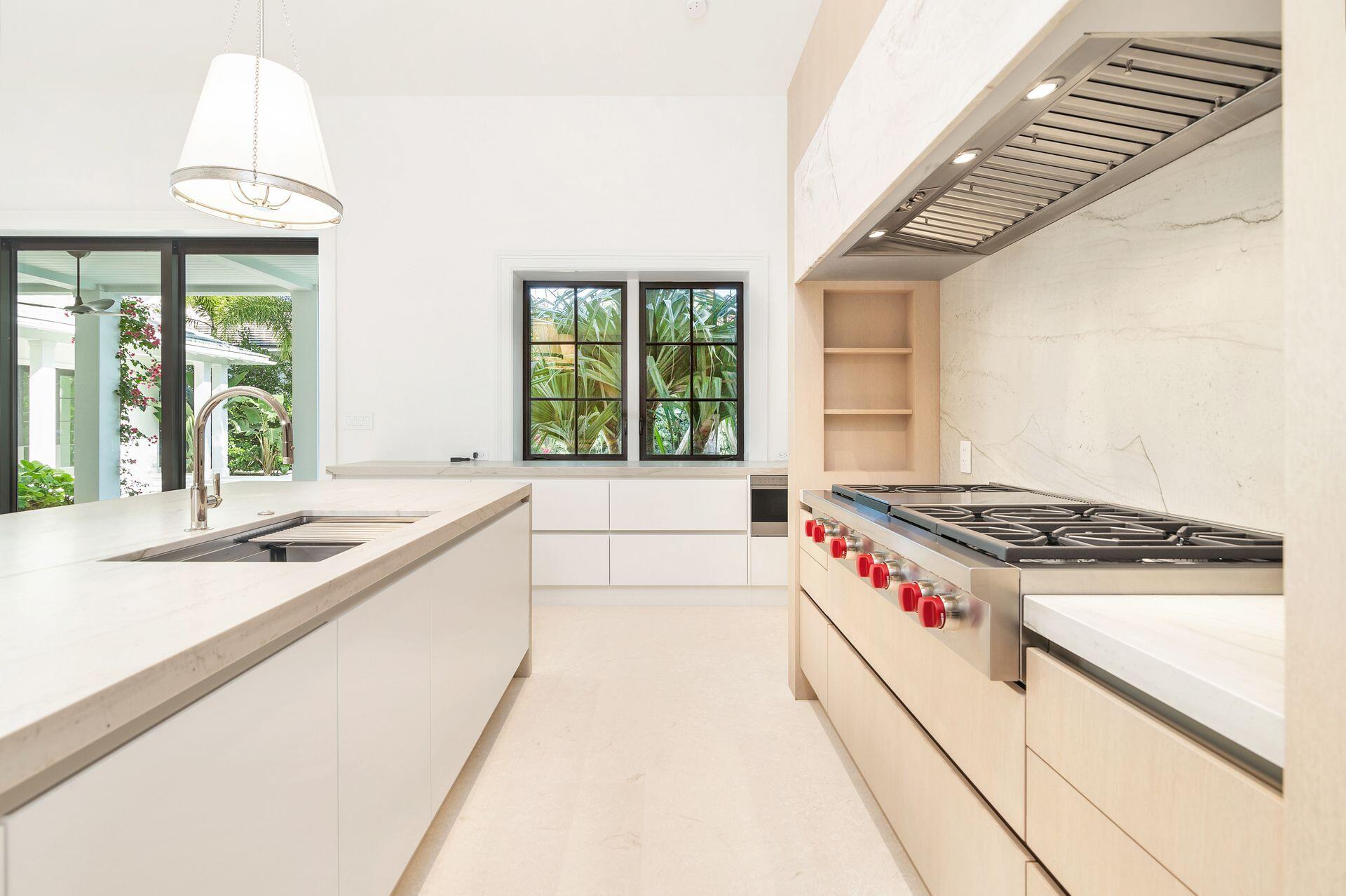 MIRAMAR SHORES - Residential