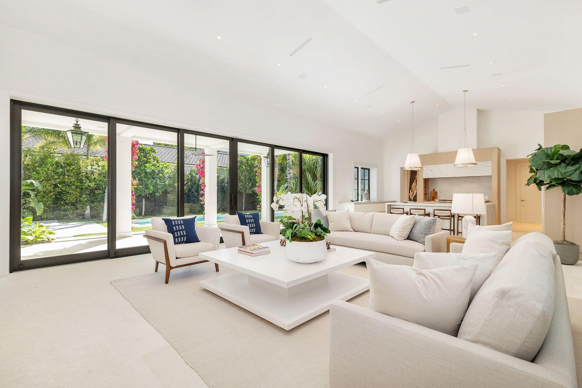 MIRAMAR SHORES - Residential