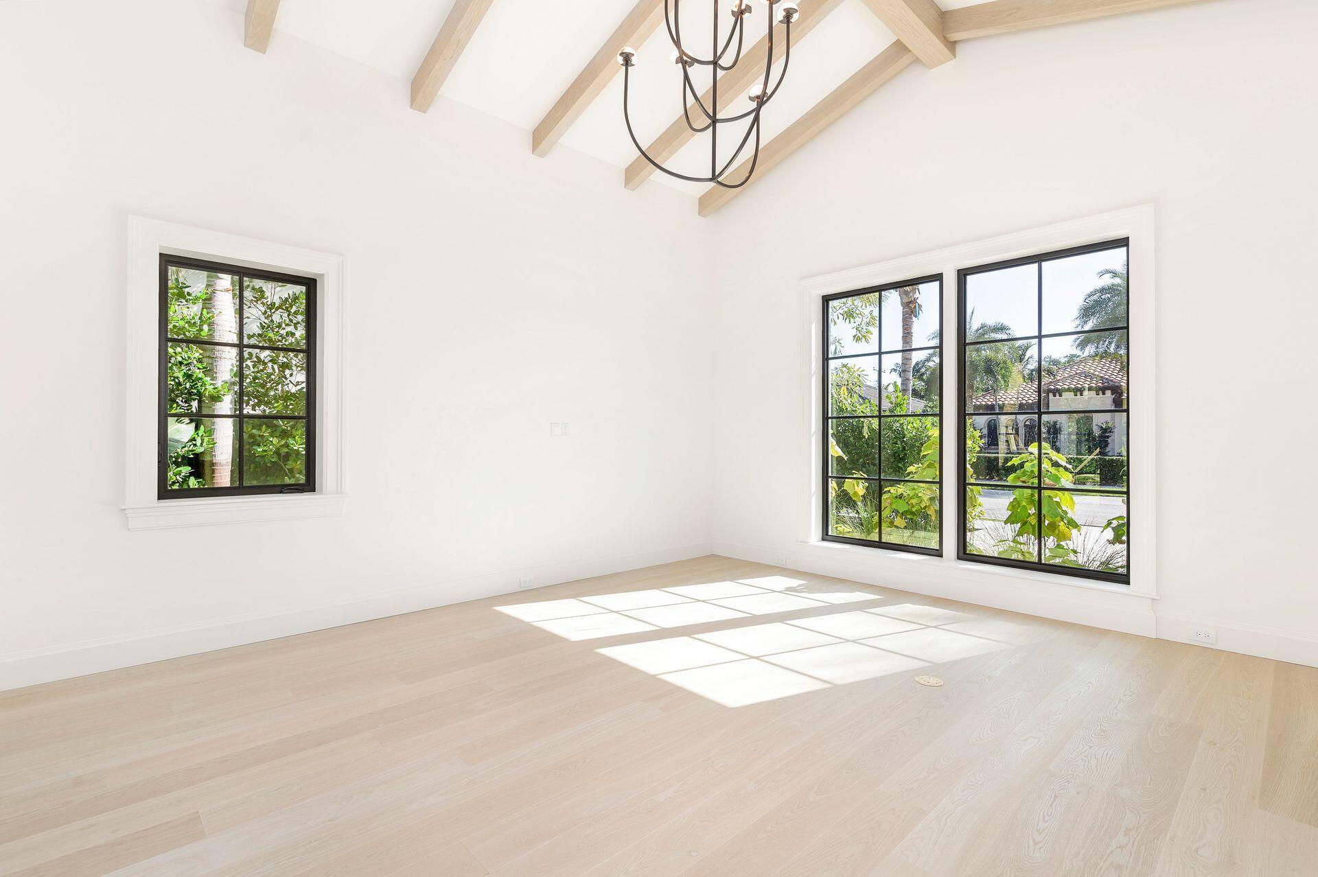 MIRAMAR SHORES - Residential