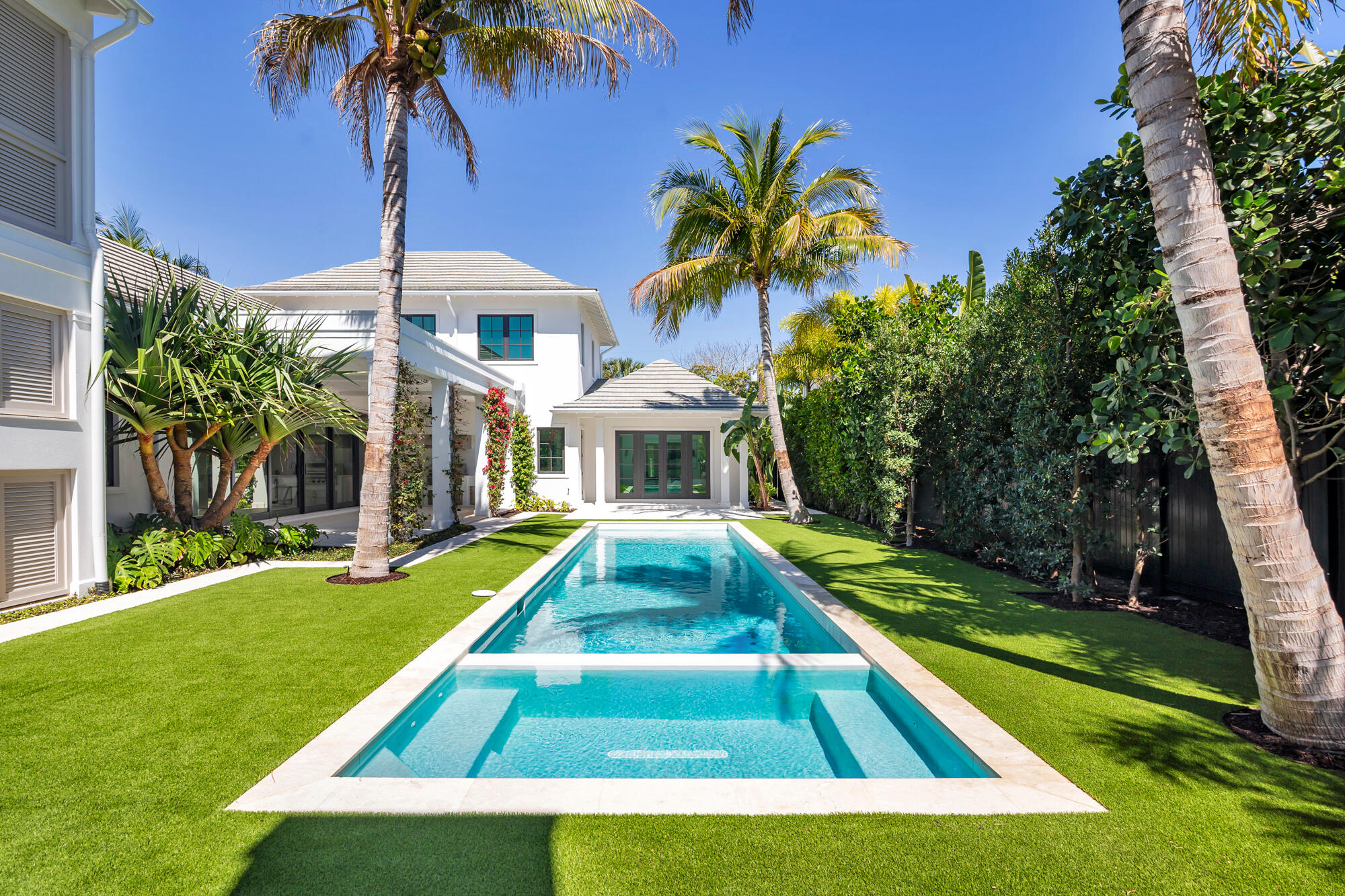 MIRAMAR SHORES - Residential