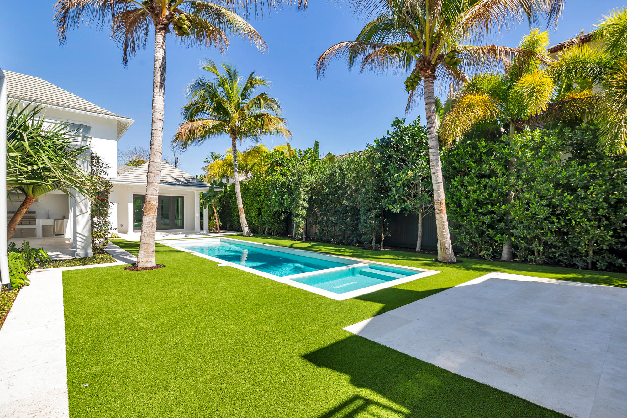 MIRAMAR SHORES - Residential